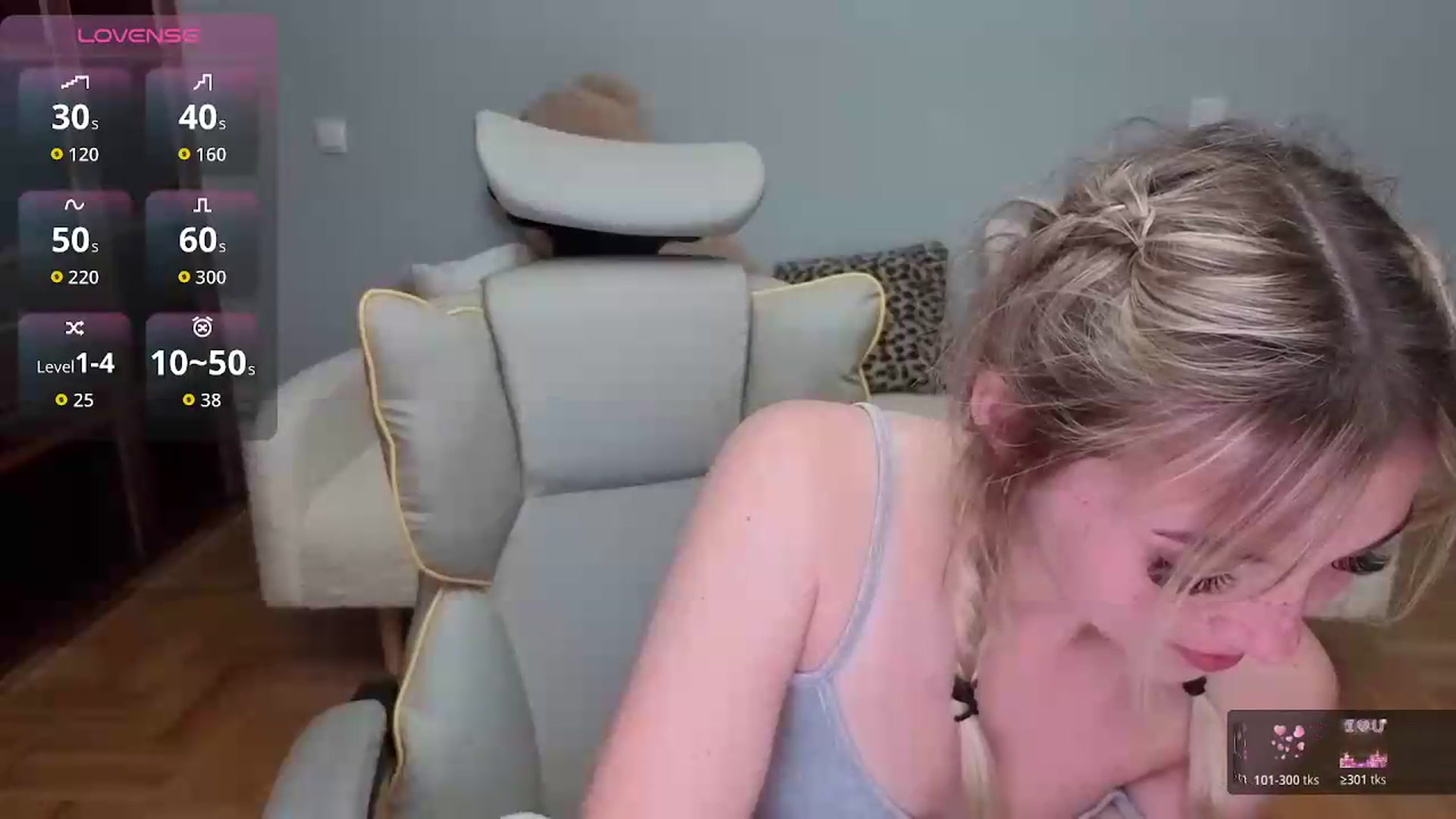 Gallery image thumbnail from Daisyy's myfreecams stream on, 06/07/2026, 22:43 image 12 of 20