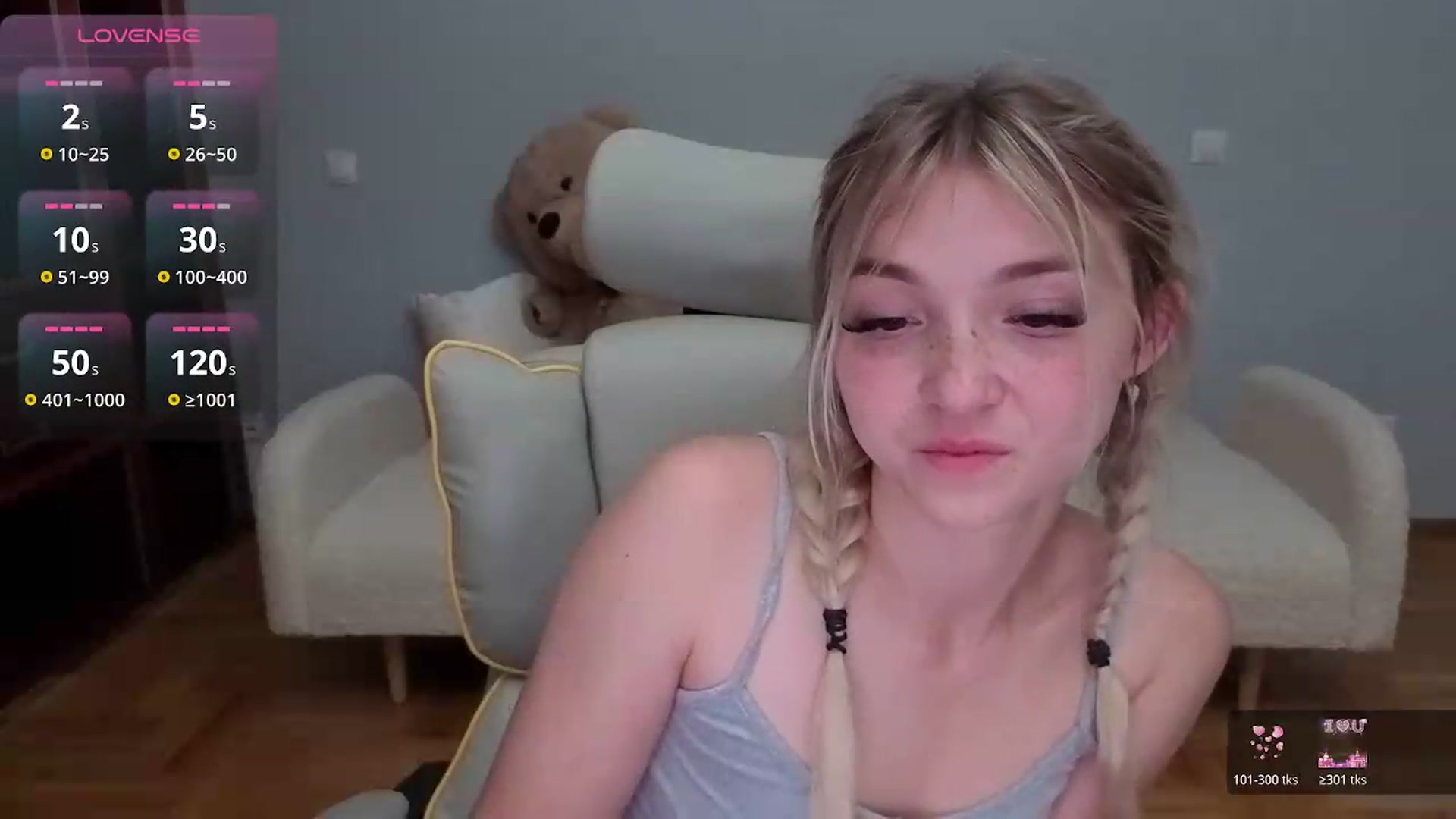 Gallery image thumbnail from Daisyy's myfreecams stream on, 06/07/2026, 22:43 image 3 of 20