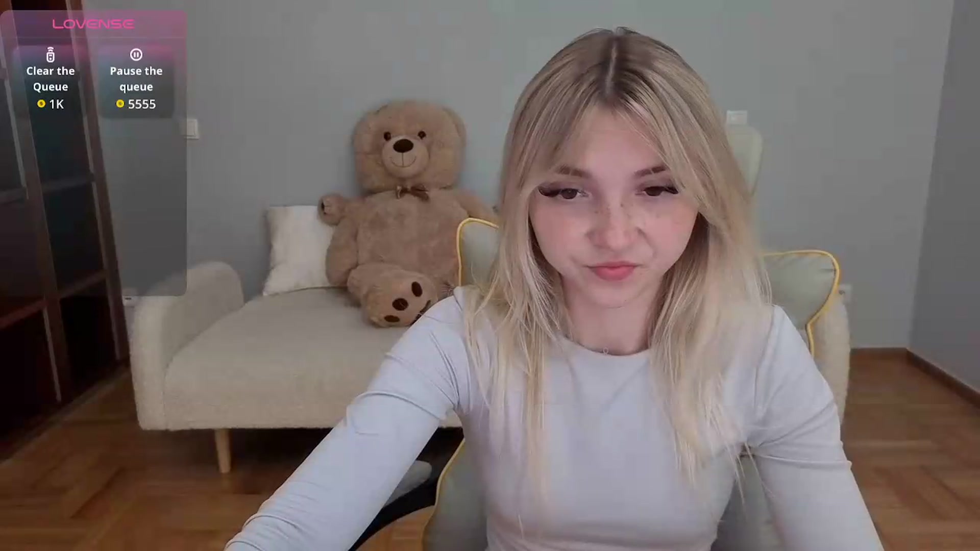 Gallery image thumbnail from Daisyy's myfreecams stream on, 06/08/2026, 15:02 image 19 of 20