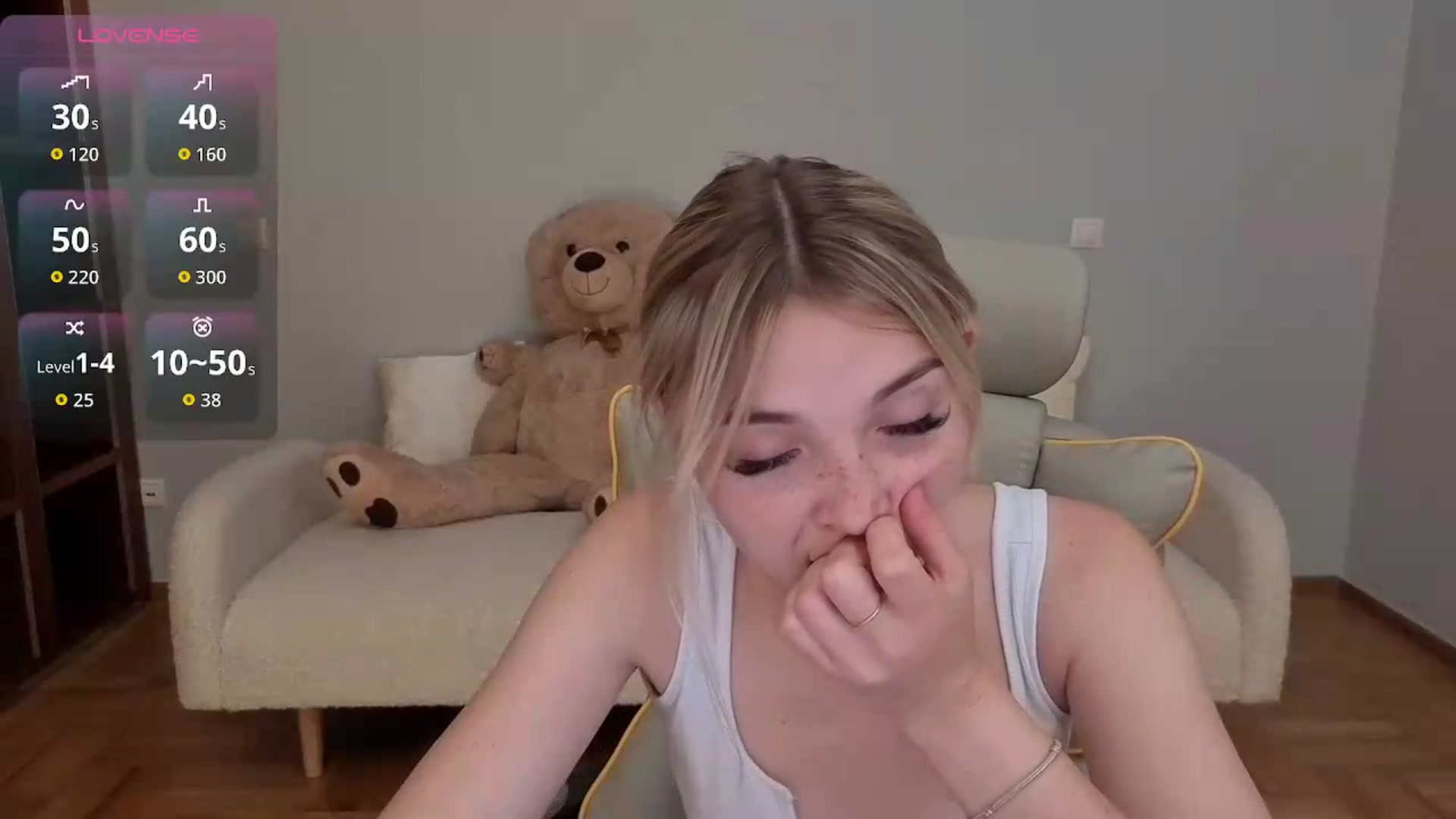 Gallery image thumbnail from Daisyy's myfreecams stream on, 06/08/2026, 16:10 image 7 of 20
