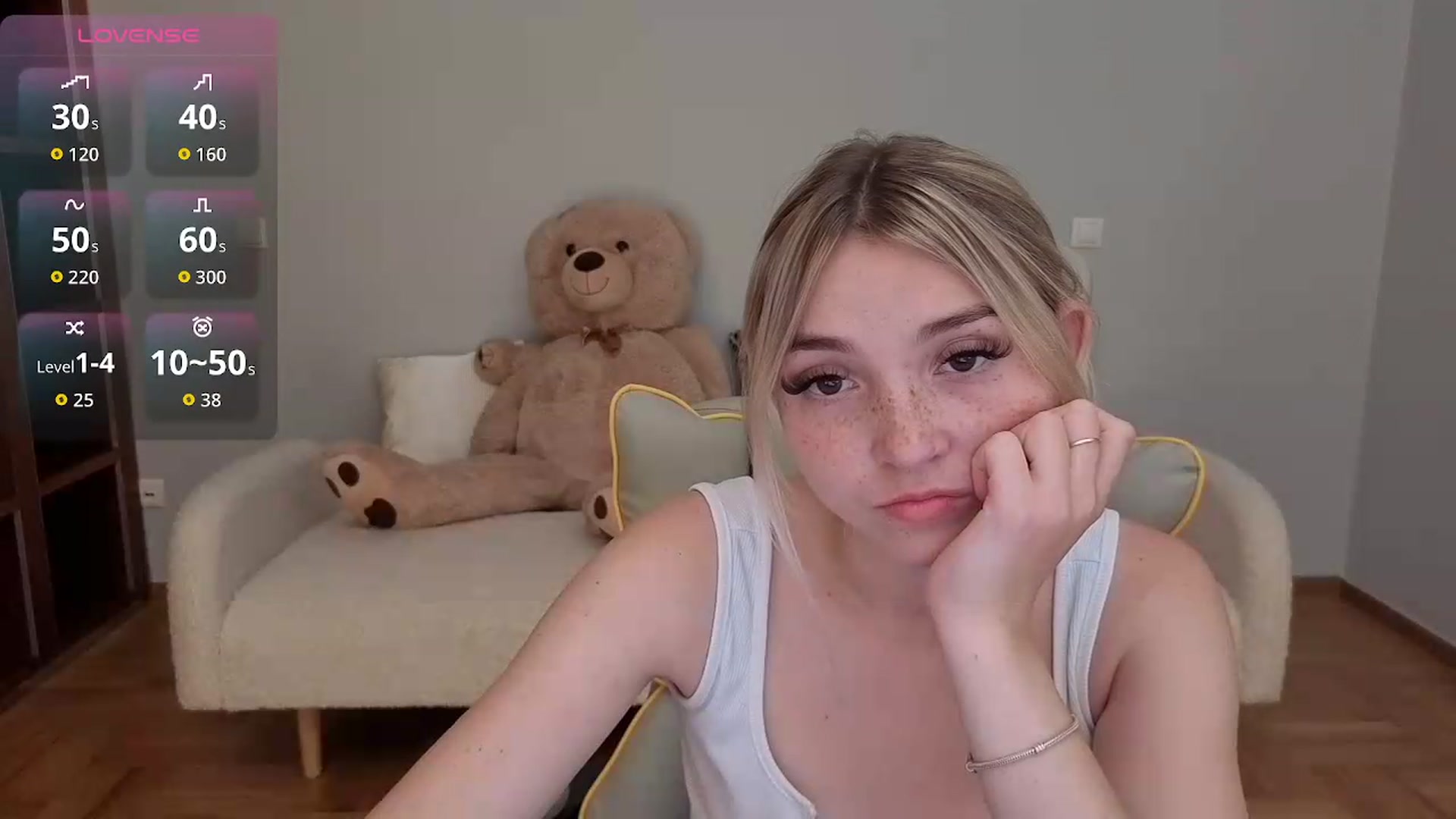 Gallery image thumbnail from Daisyy's myfreecams stream on, 06/08/2026, 16:10 image 3 of 20