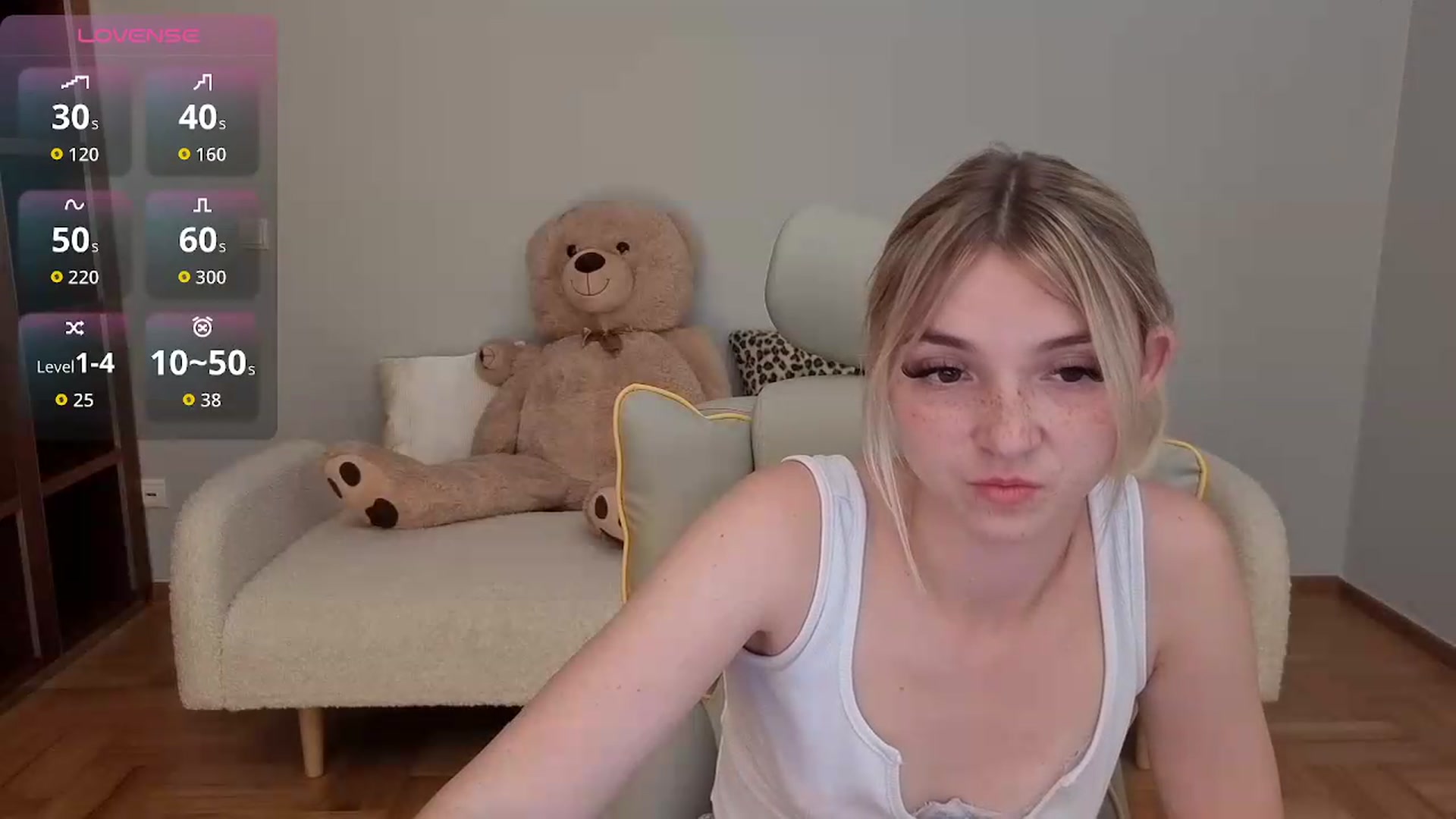 Gallery image thumbnail from Daisyy's myfreecams stream on, 06/08/2026, 16:10 image 18 of 20