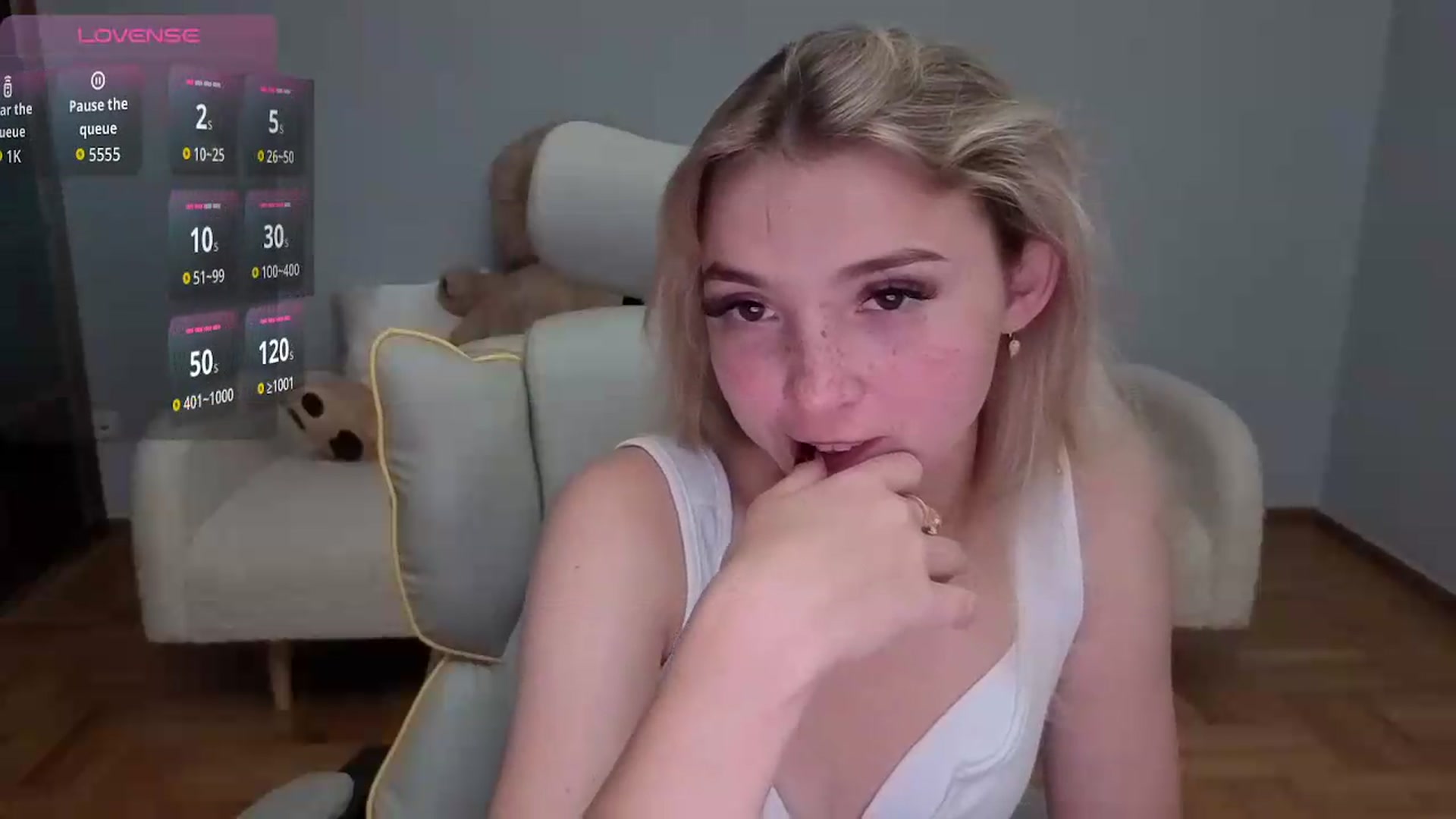 Gallery image thumbnail from Daisyy's myfreecams stream on, 06/09/2026, 11:41 image 8 of 20