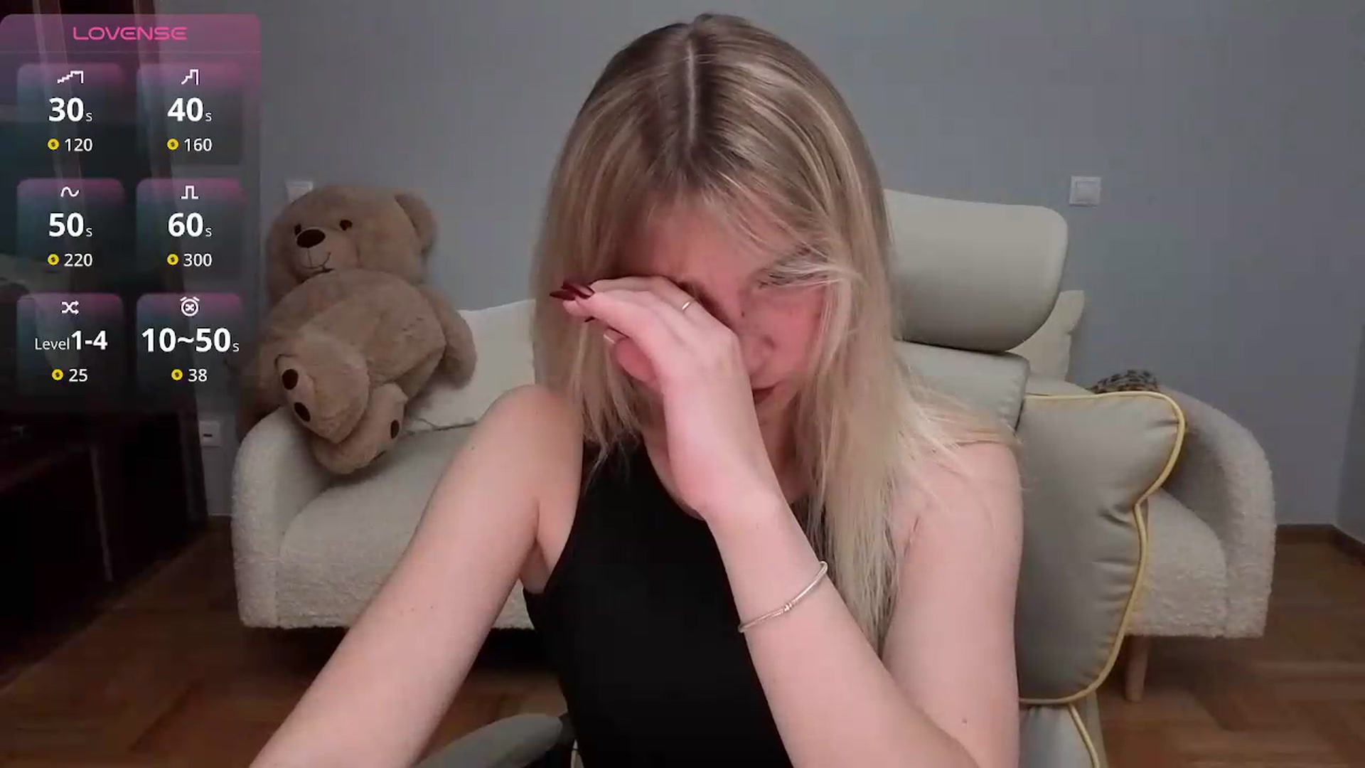 Gallery image thumbnail from Daisyy's myfreecams stream on, 06/09/2026, 17:10 image 10 of 20