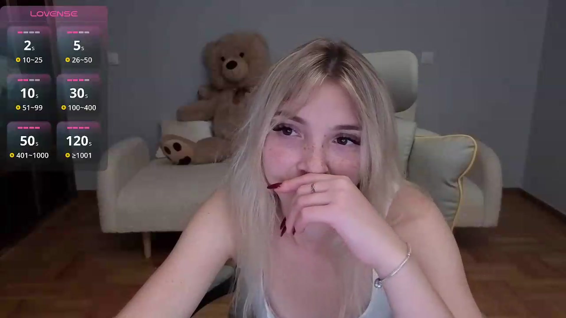 Gallery image thumbnail from Daisyy's myfreecams stream on, 06/10/2026, 13:45 image 16 of 20