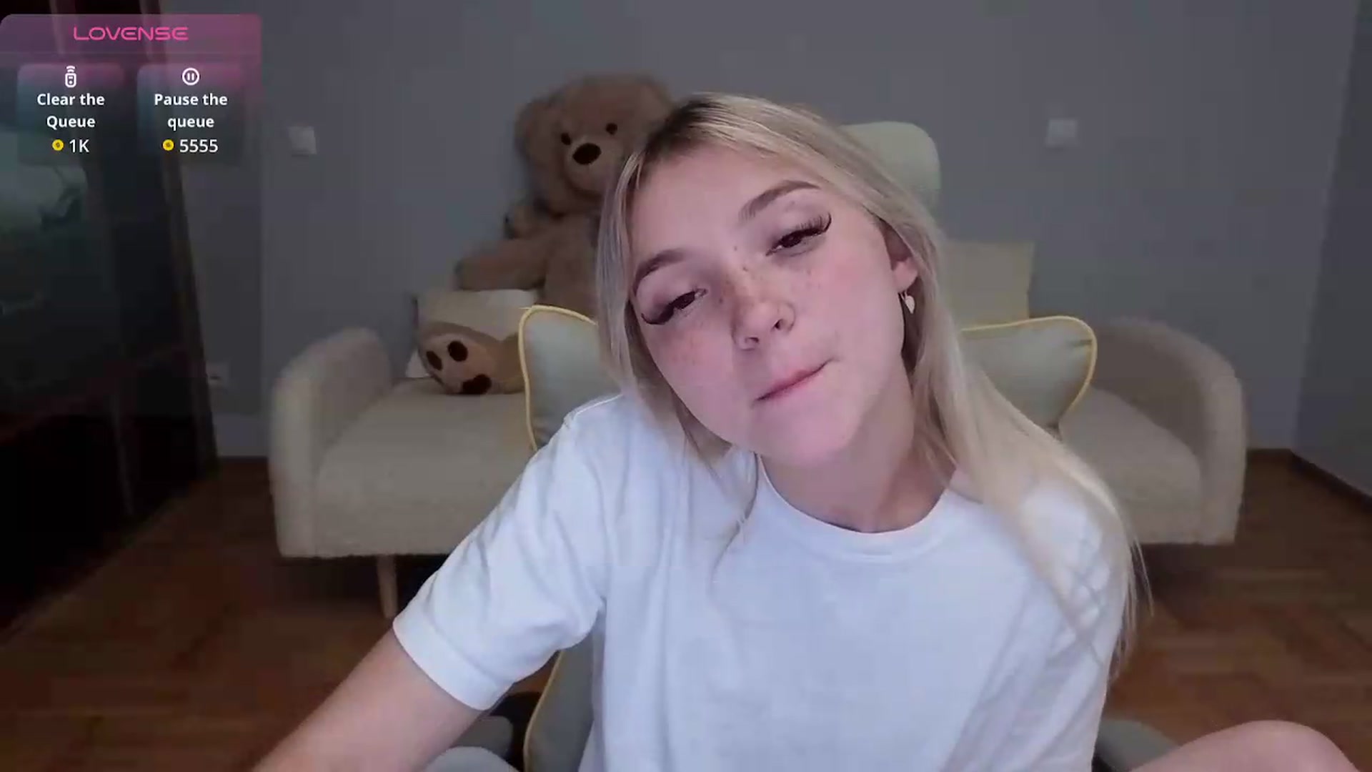 Gallery image thumbnail from Daisyy's myfreecams stream on, 06/10/2026, 15:58 image 7 of 20