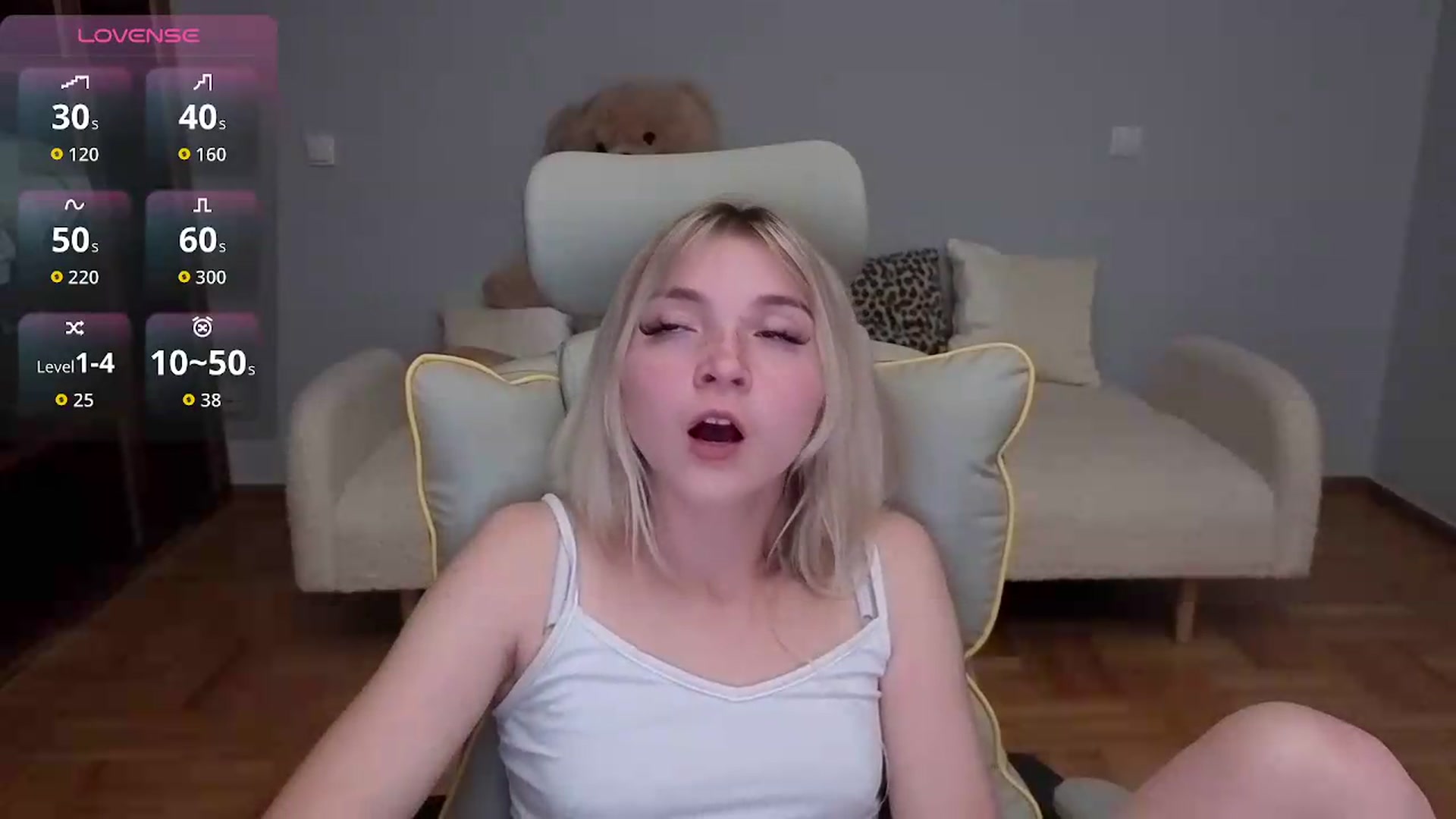 Gallery image thumbnail from Daisyy's myfreecams stream on, 06/10/2026, 18:17 image 14 of 20