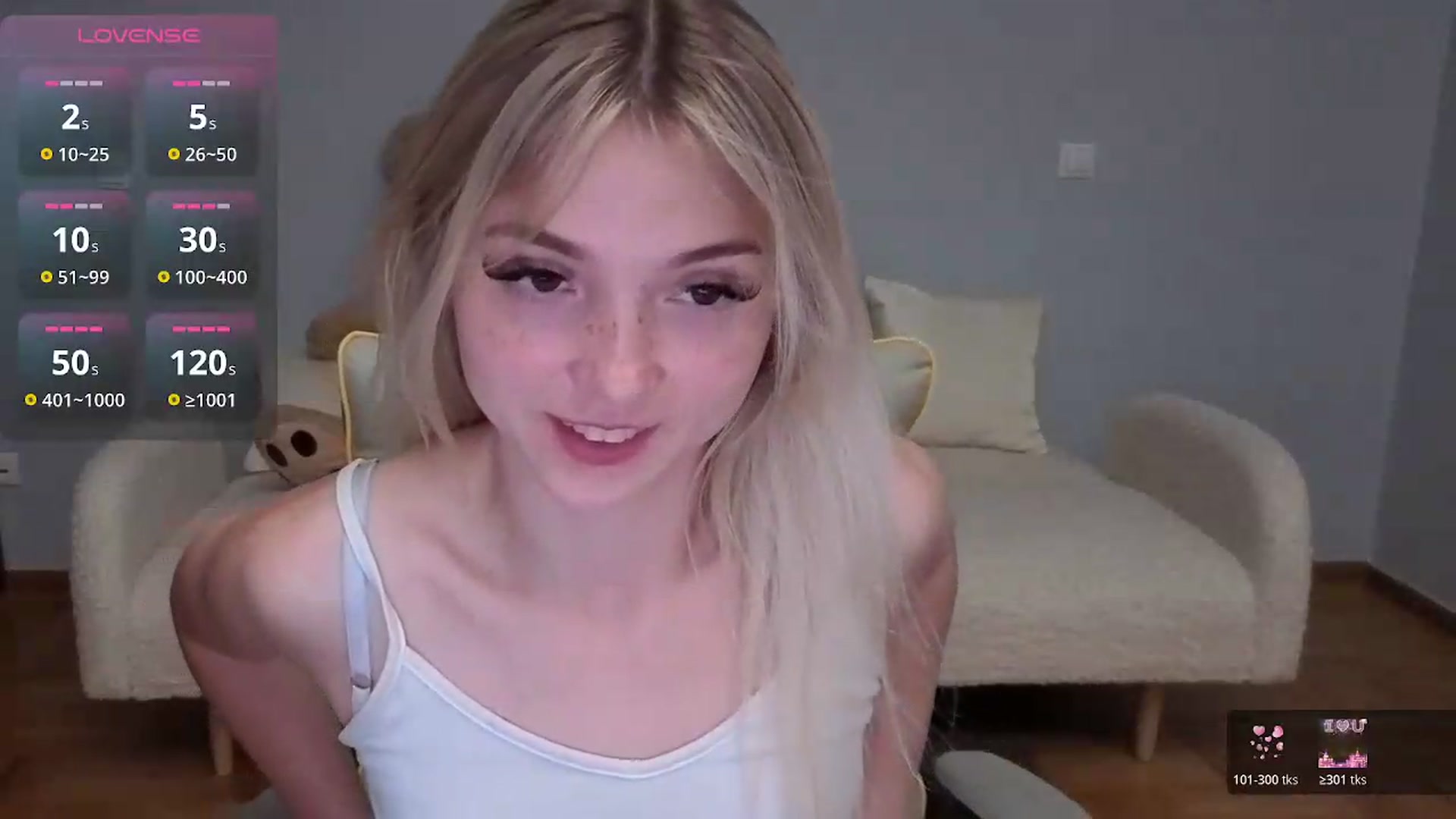 Gallery image thumbnail from Daisyy's myfreecams stream on, 06/10/2026, 18:17 image 11 of 20