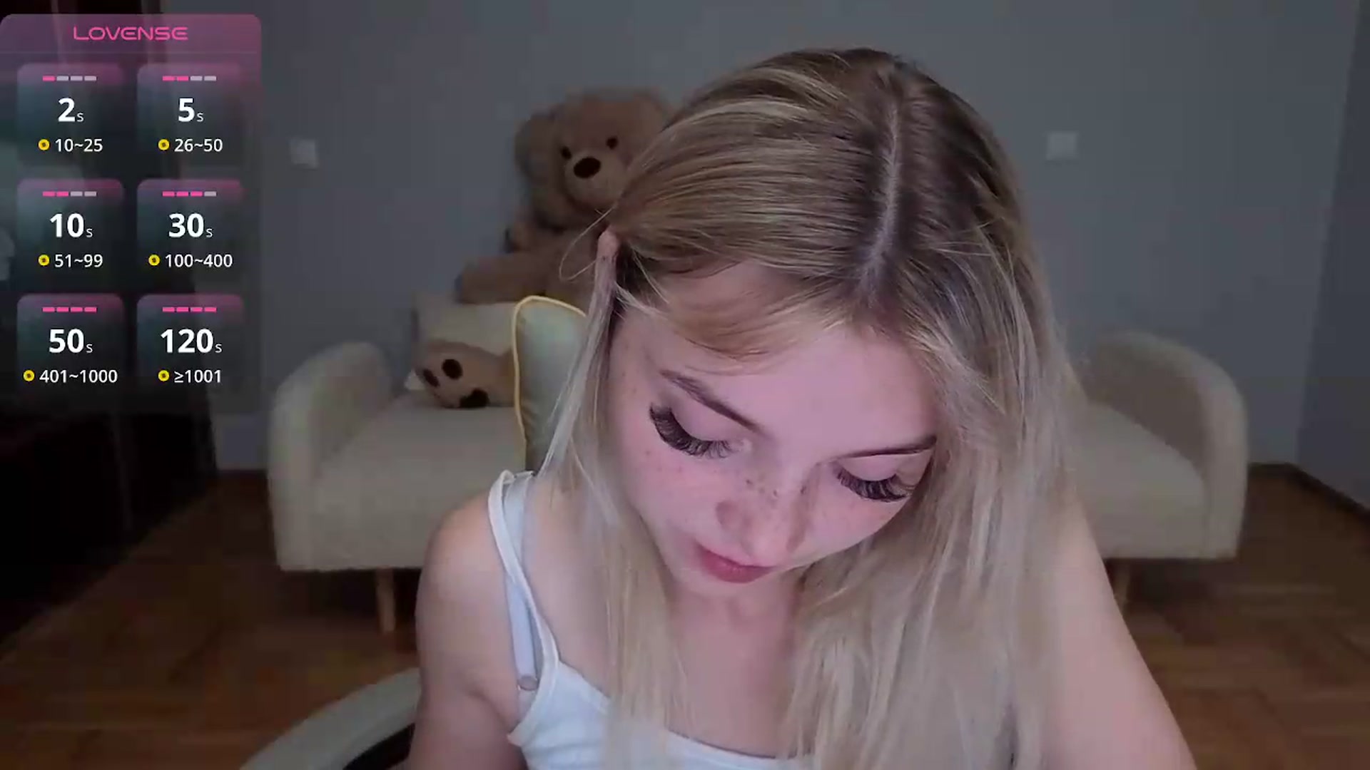 Gallery image thumbnail from Daisyy's myfreecams stream on, 06/10/2026, 18:47 image 15 of 20