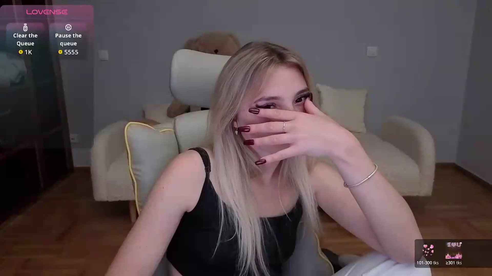 Gallery image thumbnail from Daisyy's myfreecams stream on, 06/11/2026, 16:05 image 9 of 20