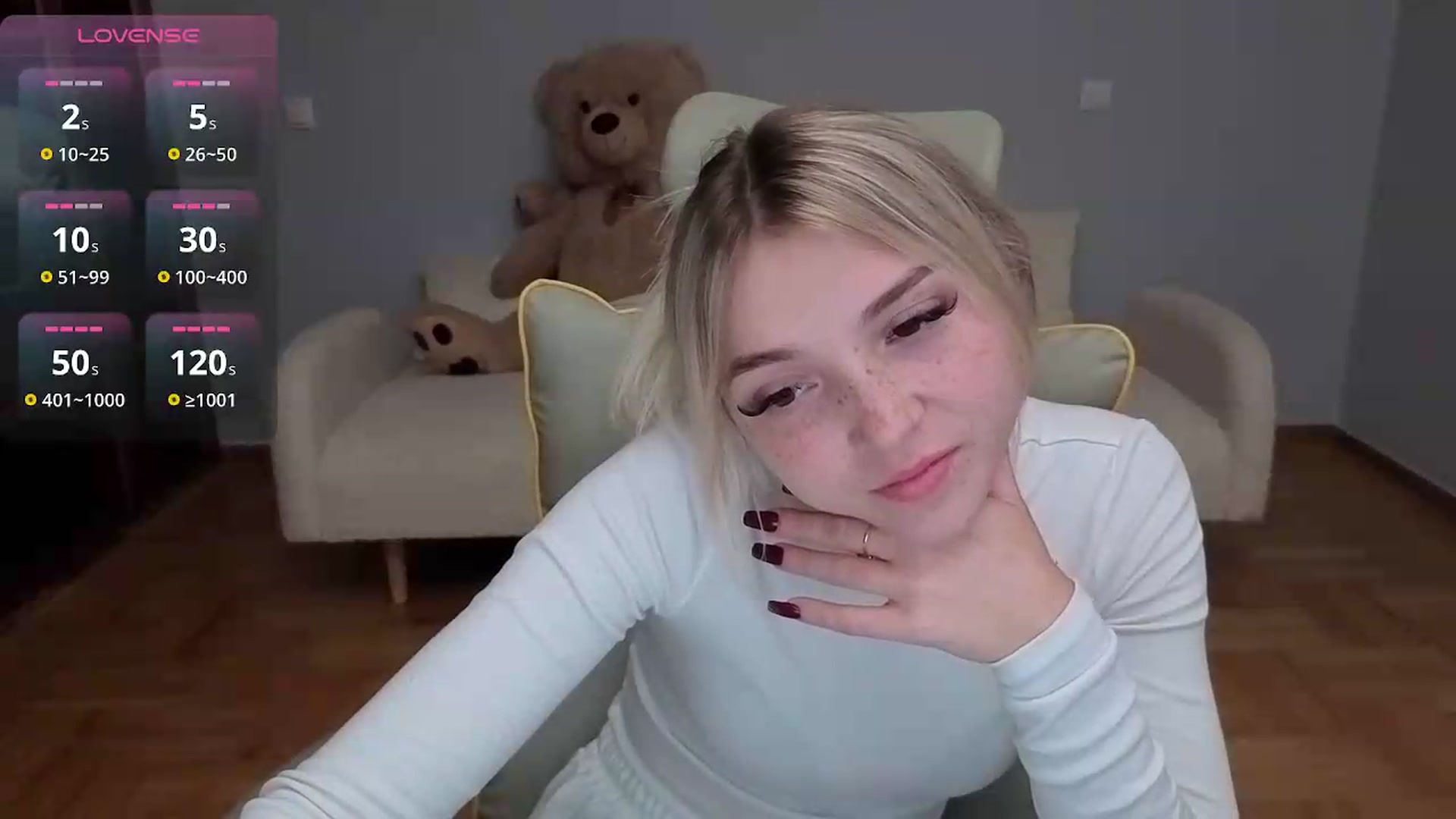 Gallery image thumbnail from Daisyy's myfreecams stream on, 06/11/2026, 19:29 image 6 of 20