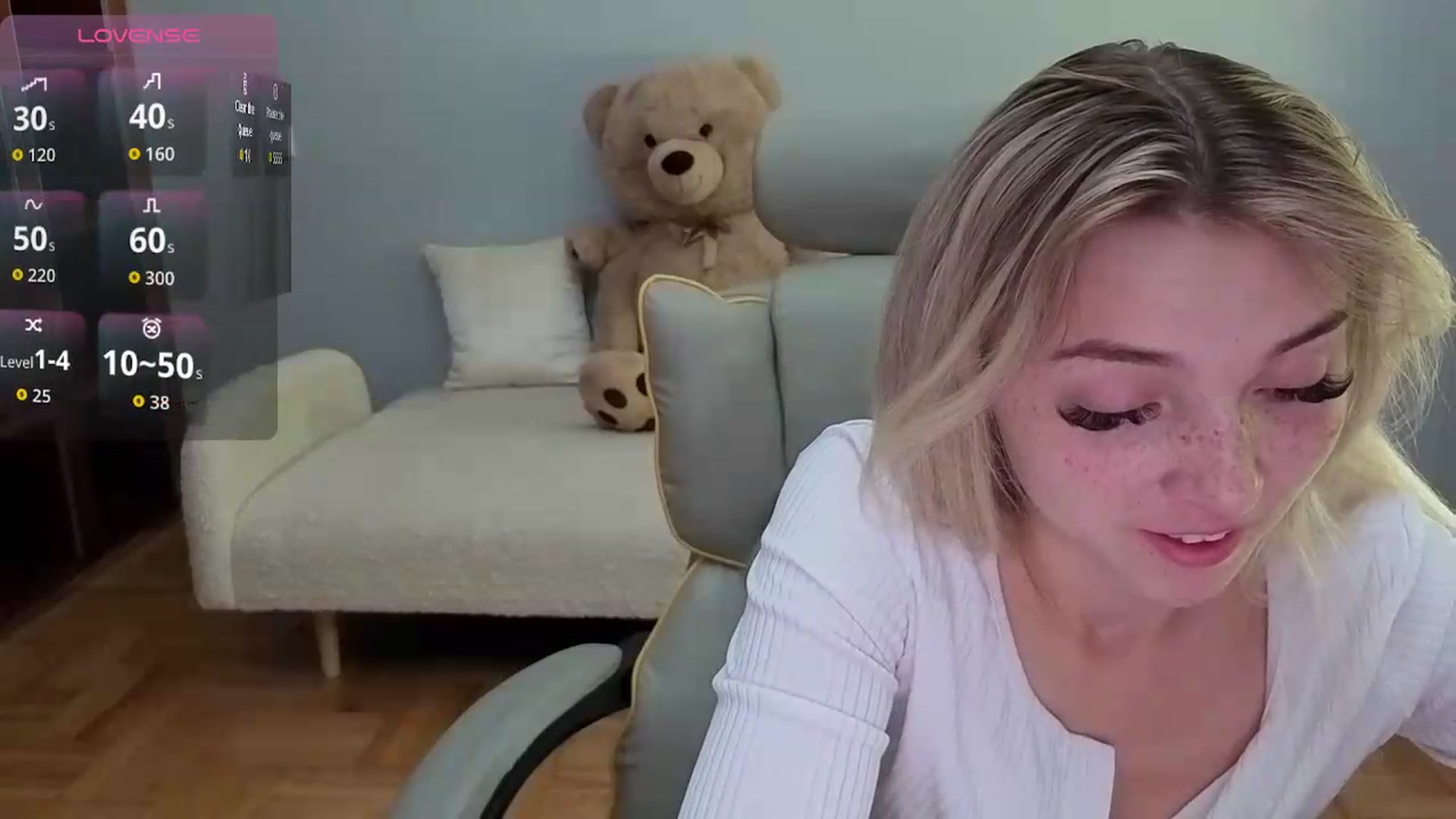 Gallery image thumbnail from Daisyy's myfreecams stream on, 06/13/2026, 11:33 image 14 of 20