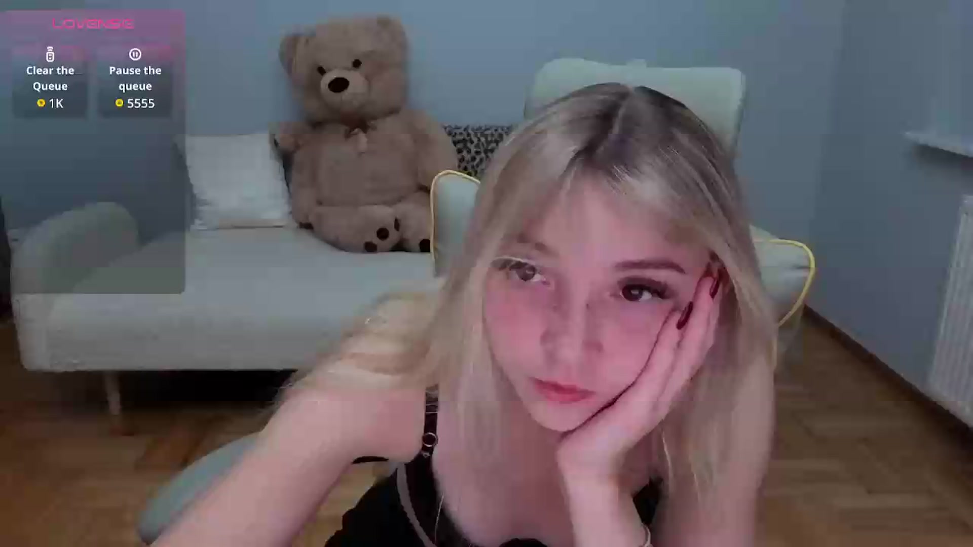 Gallery image thumbnail from Daisyy's myfreecams stream on, 06/13/2026, 20:00 image 12 of 20