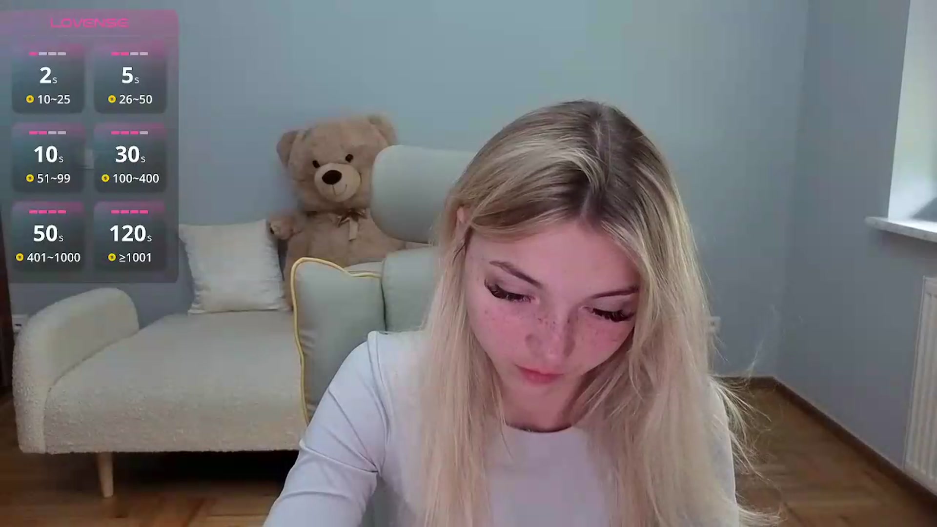 Gallery image thumbnail from Daisyy's myfreecams stream on, 06/14/2026, 12:00 image 18 of 20