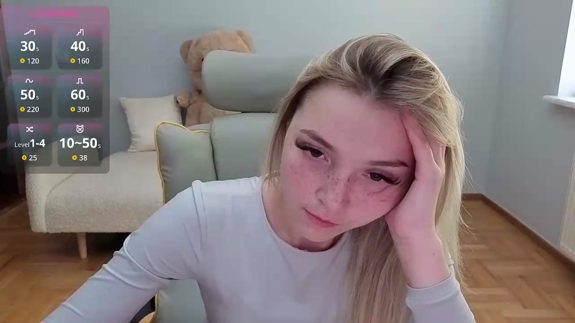 Gallery image thumbnail from Daisyy's myfreecams stream on, 06/14/2026, 16:16 image 6 of 20