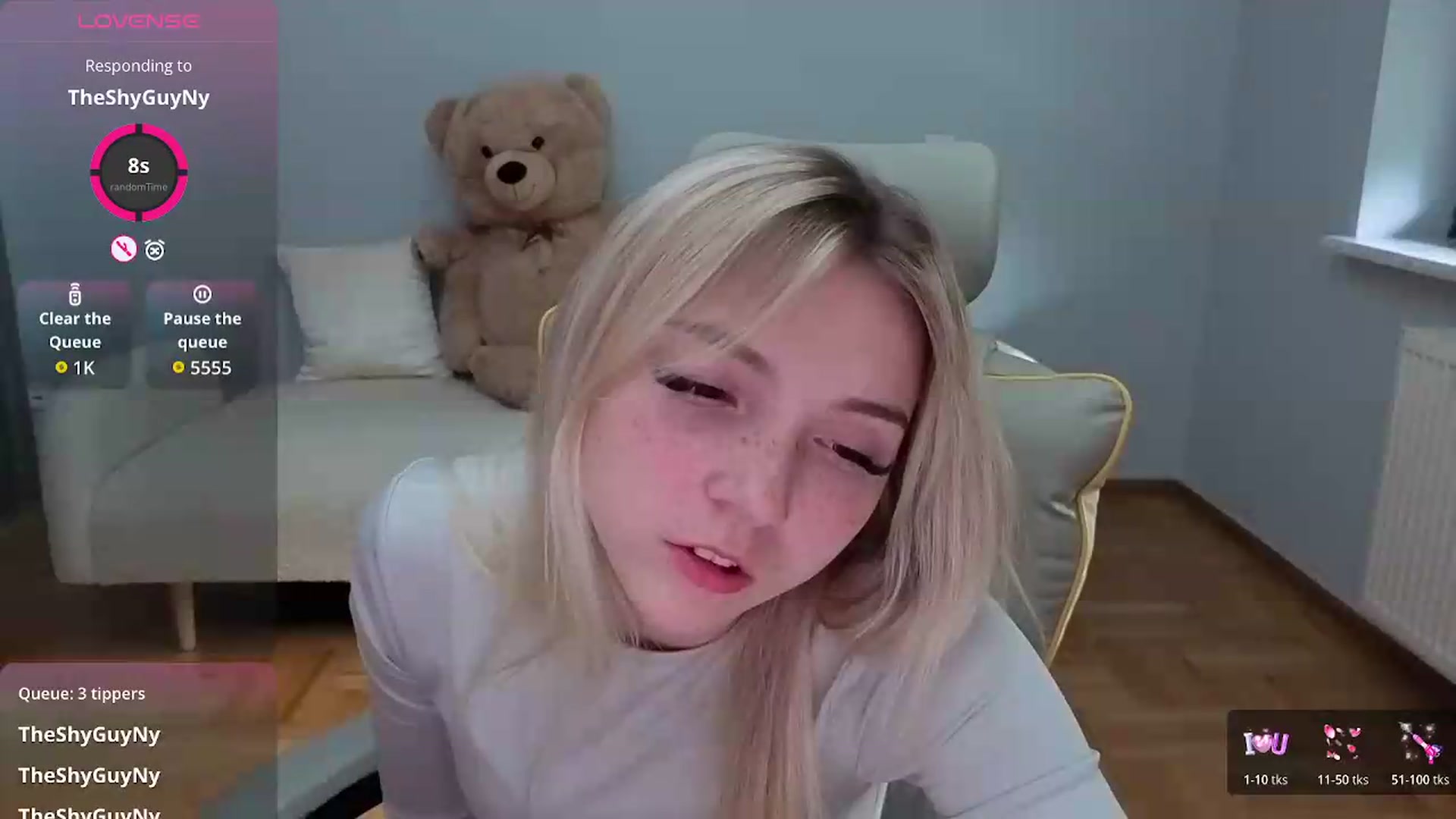 Gallery image thumbnail from Daisyy's myfreecams stream on, 06/14/2026, 16:16 image 16 of 20