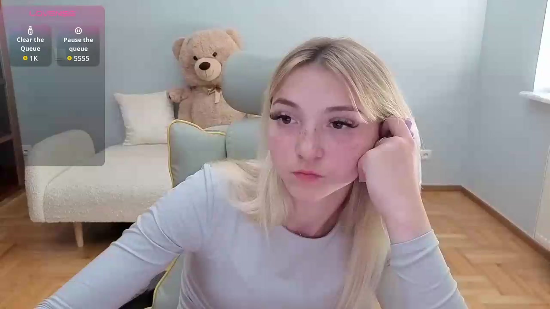 Gallery image thumbnail from Daisyy's myfreecams stream on, 06/14/2026, 16:16 image 11 of 20