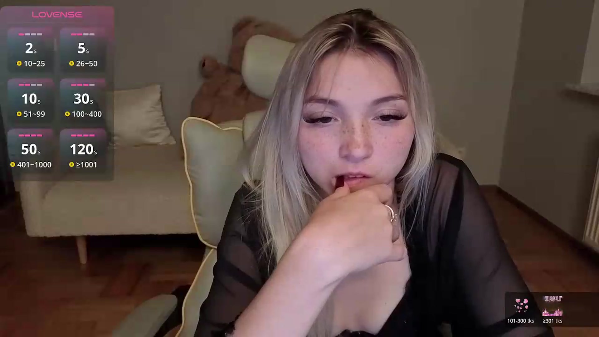 Gallery image thumbnail from Daisyy's myfreecams stream on, 06/14/2026, 23:36 image 10 of 20