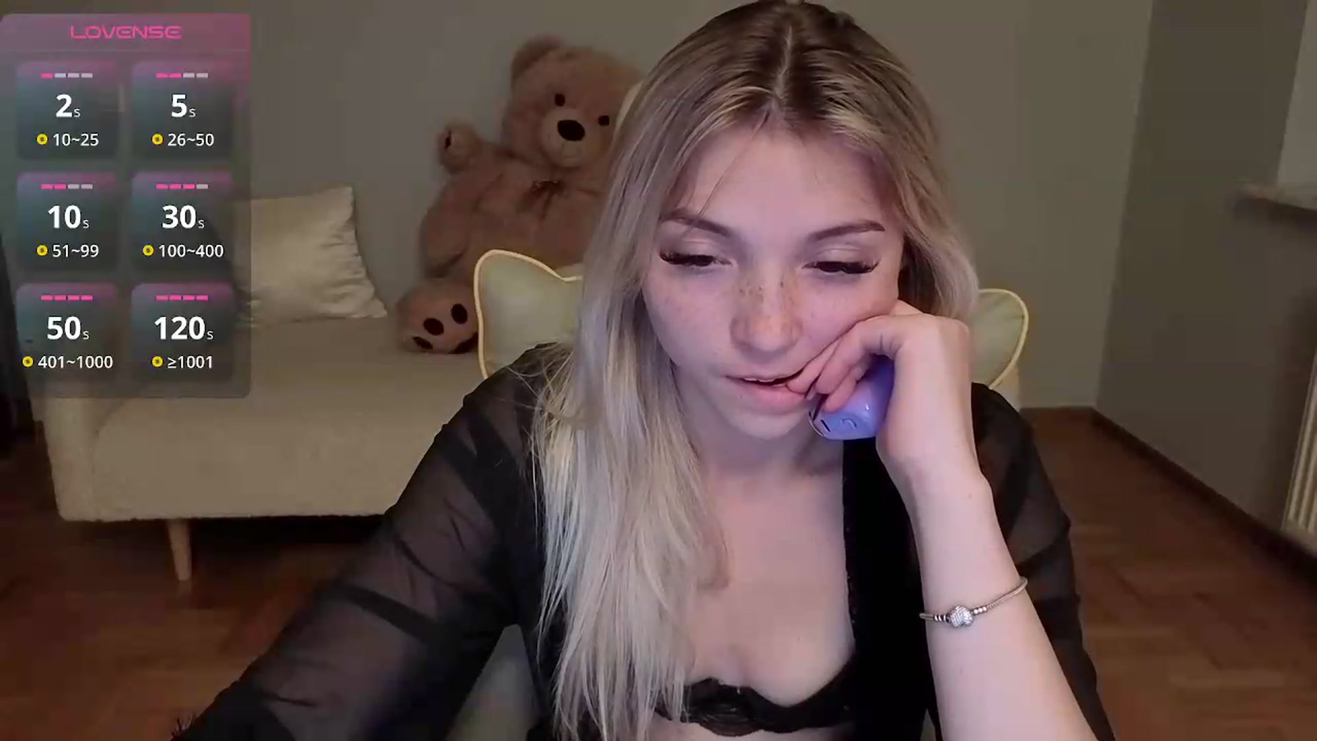 Gallery image thumbnail from Daisyy's myfreecams stream on, 06/14/2026, 23:36 image 12 of 20