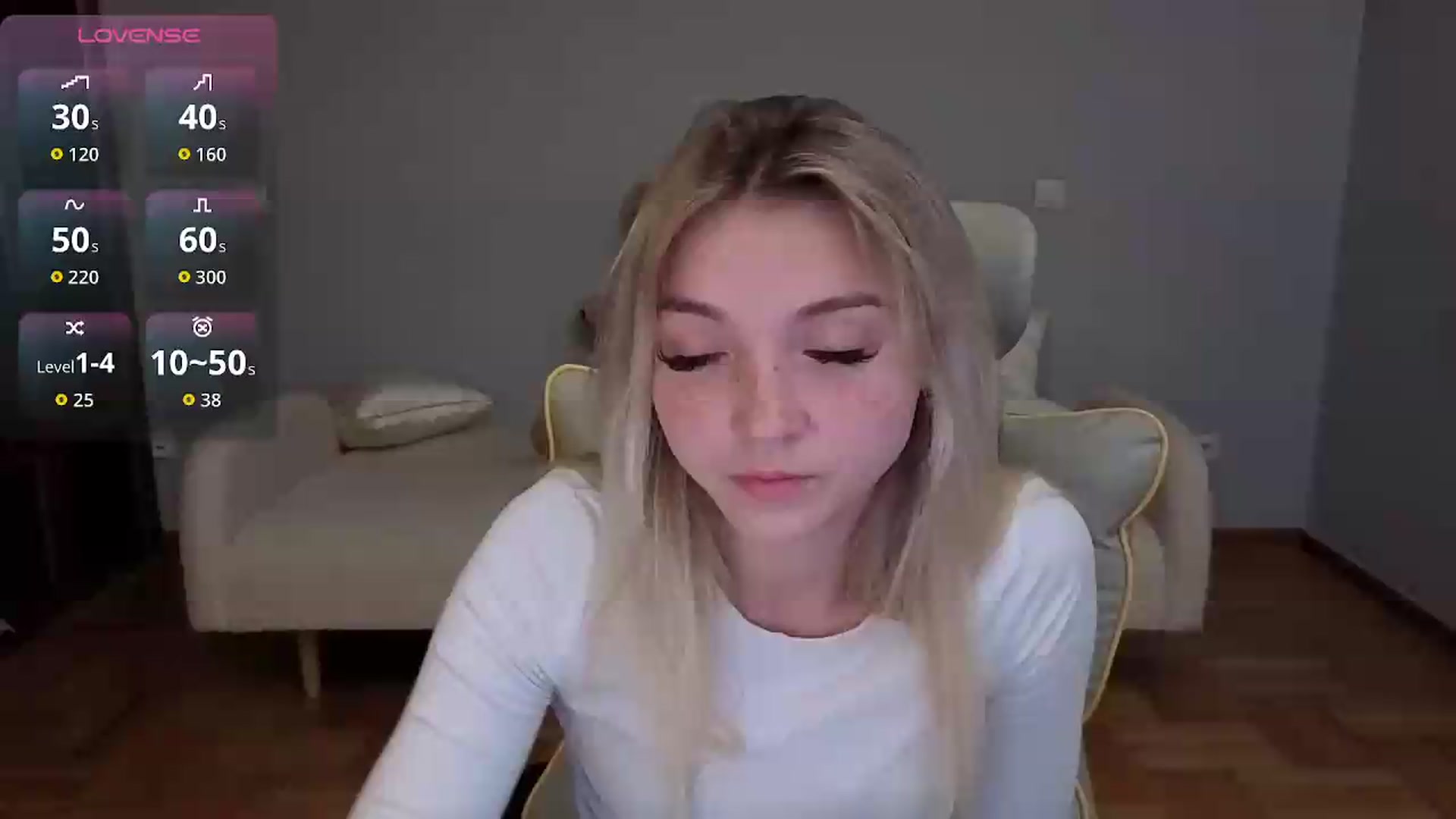 Gallery image thumbnail from Daisyy's myfreecams stream on, 06/15/2026, 21:18 image 1 of 20