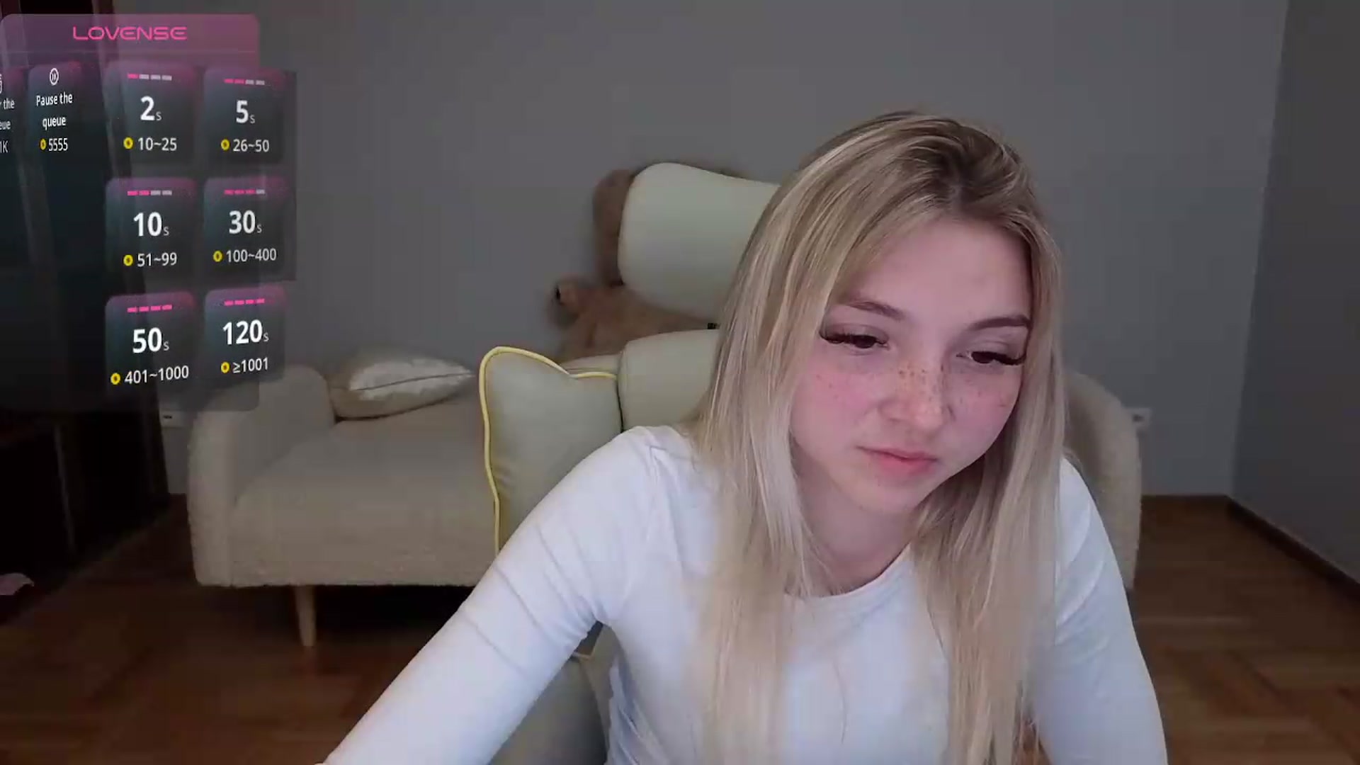 Gallery image thumbnail from Daisyy's myfreecams stream on, 06/15/2026, 22:01 image 11 of 20