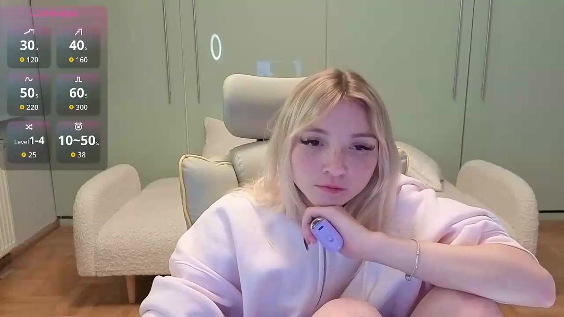 Gallery image thumbnail from Daisyy's myfreecams stream on, 06/18/2026, 20:57 image 5 of 20