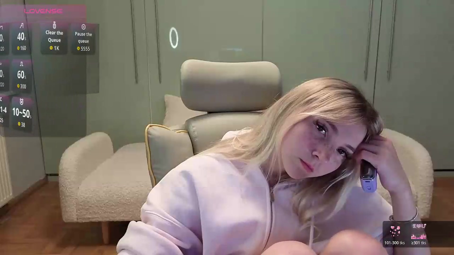Gallery image thumbnail from Daisyy's myfreecams stream on, 06/18/2026, 20:57 image 7 of 20