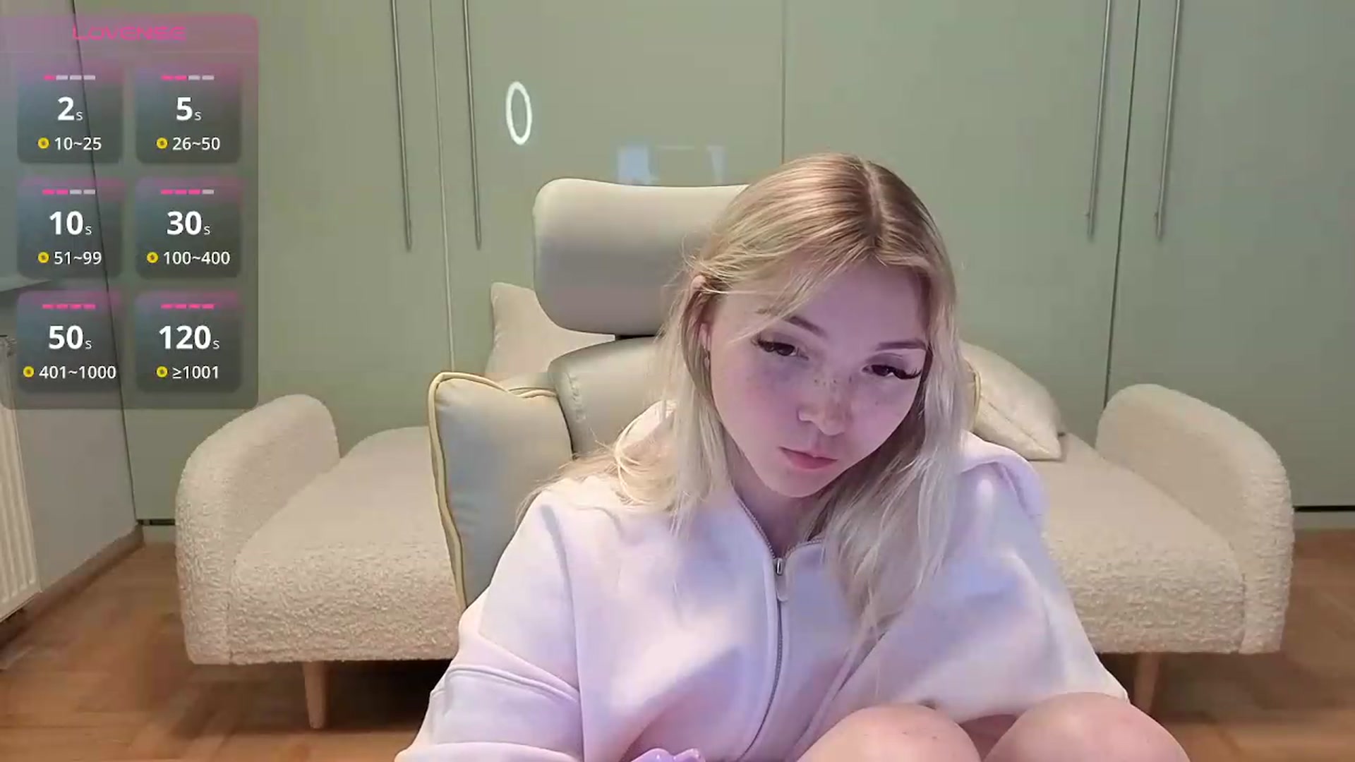 Gallery image thumbnail from Daisyy's myfreecams stream on, 06/18/2026, 20:57 image 13 of 20