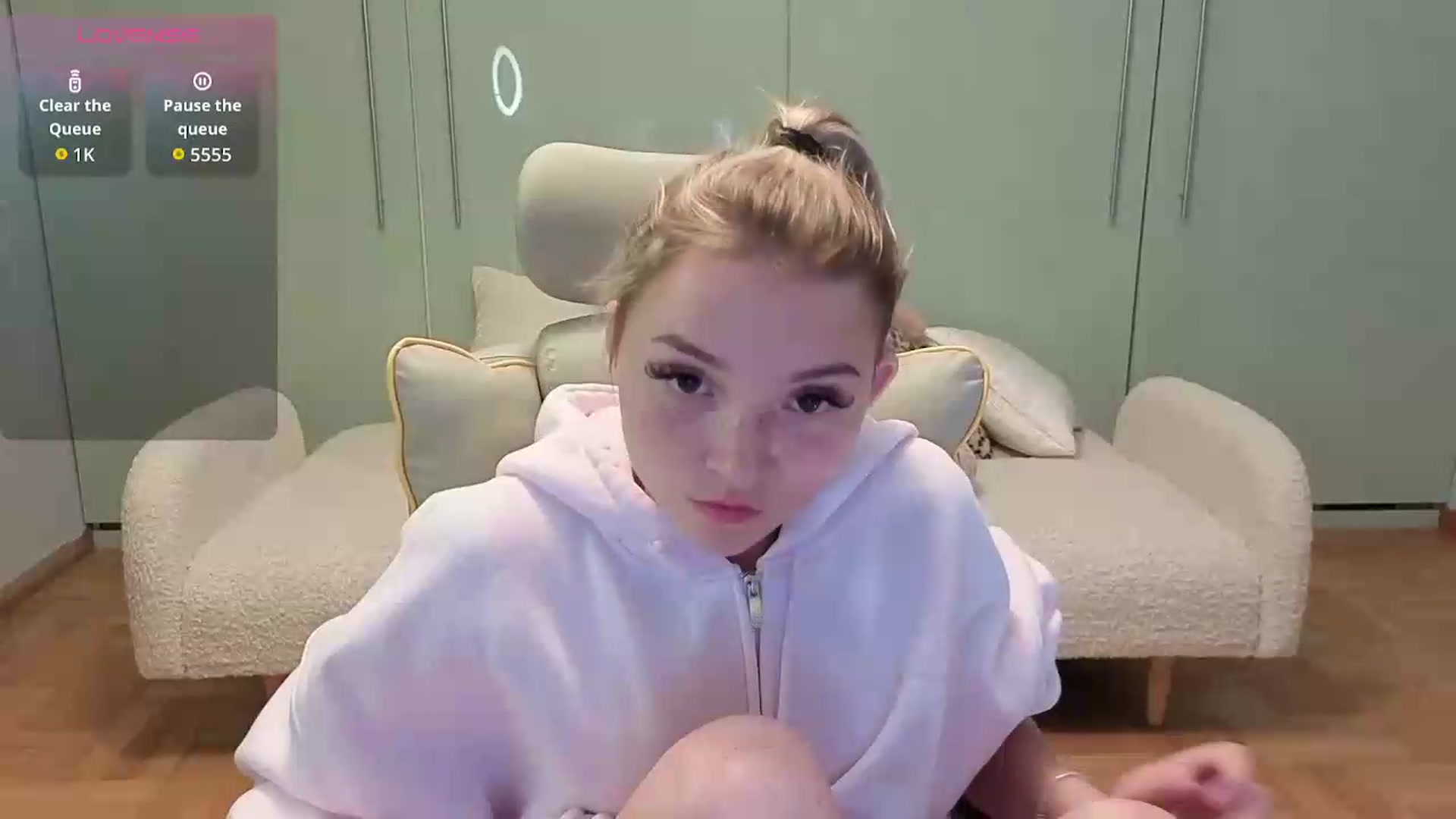 Gallery image thumbnail from Daisyy's myfreecams stream on, 06/18/2026, 22:07 image 12 of 20