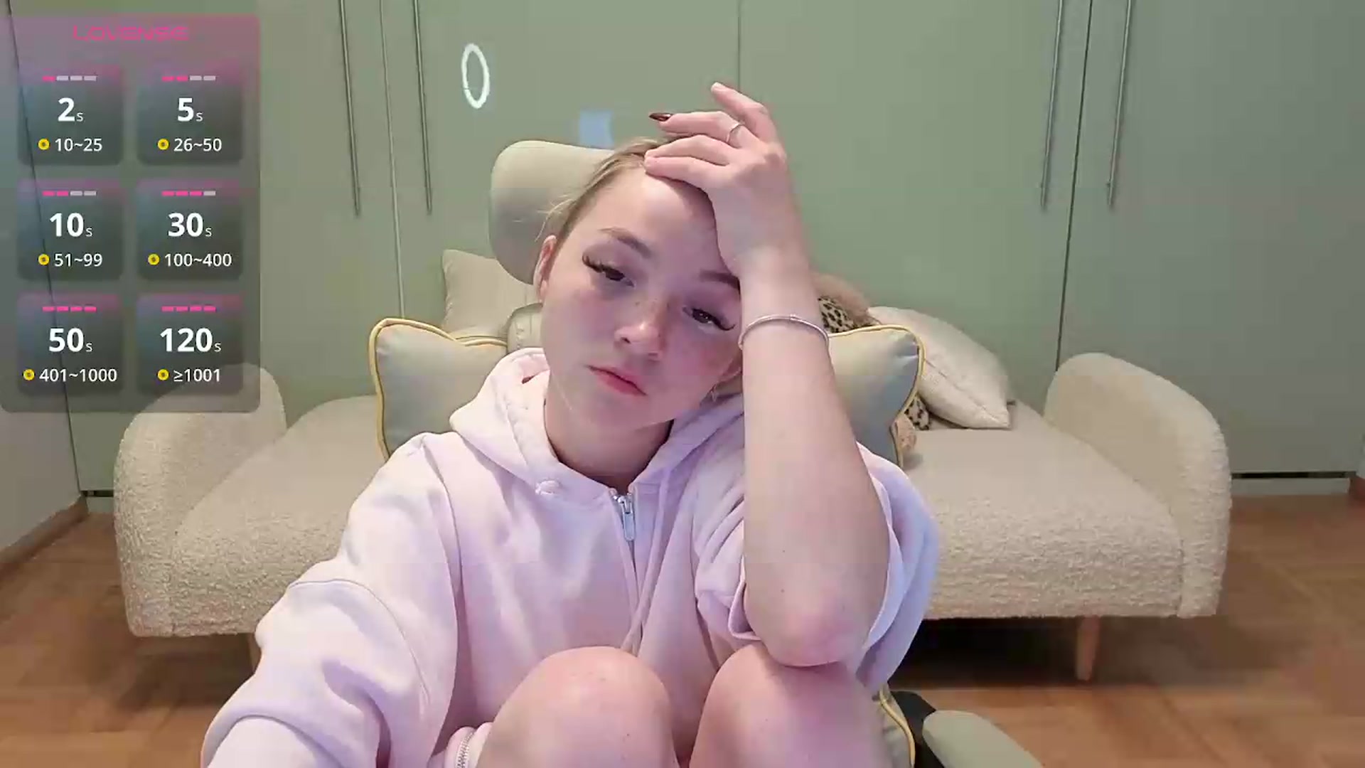 Gallery image thumbnail from Daisyy's myfreecams stream on, 06/18/2026, 22:07 image 13 of 20