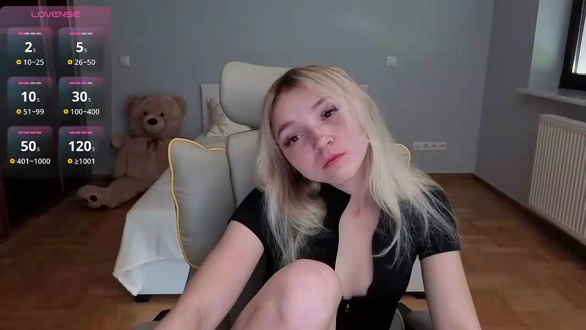 Gallery image thumbnail from Daisyy's myfreecams stream on, 06/19/2026, 11:26 image 13 of 20