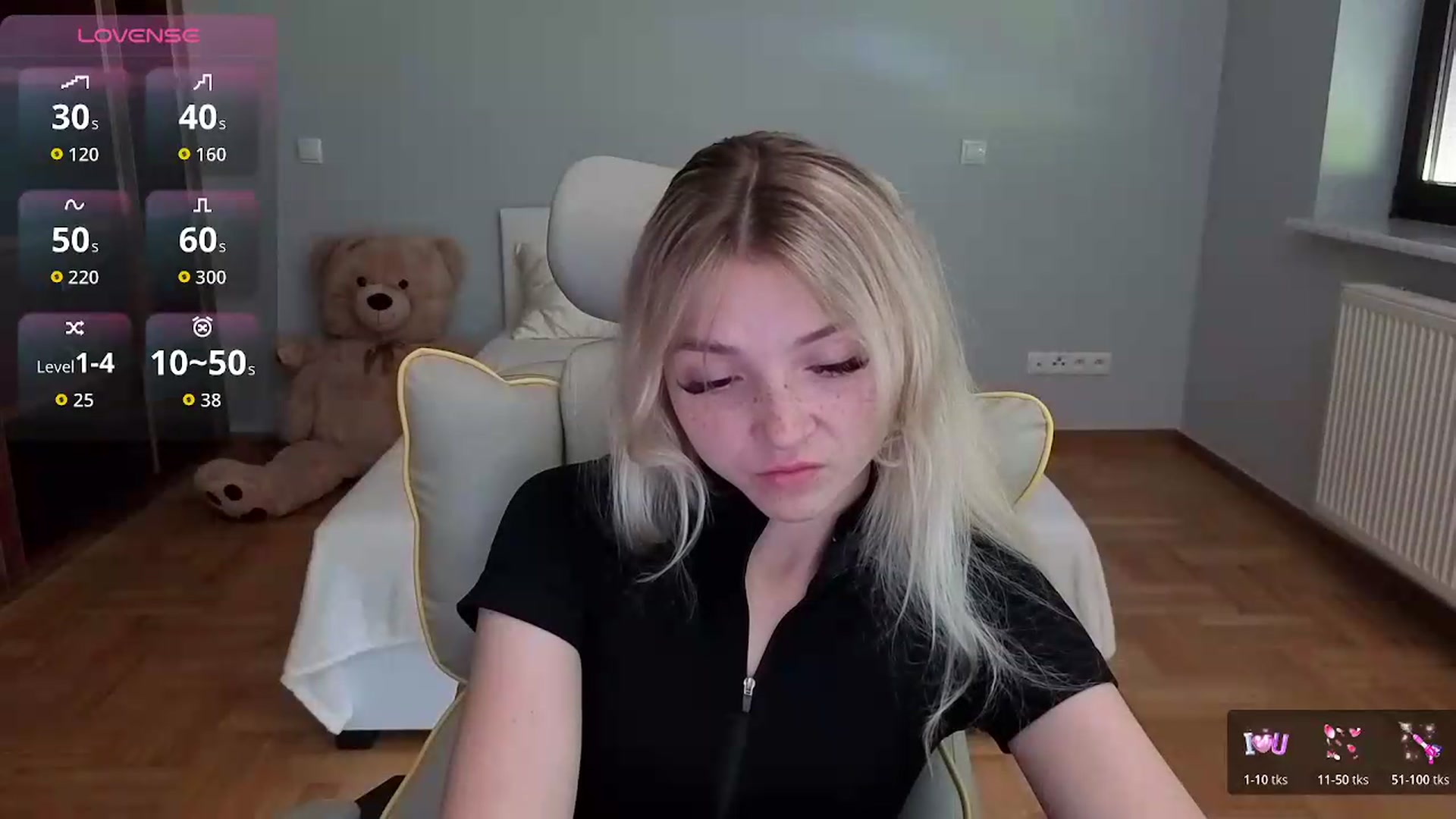 Gallery image thumbnail from Daisyy's myfreecams stream on, 06/19/2026, 11:26 image 16 of 20