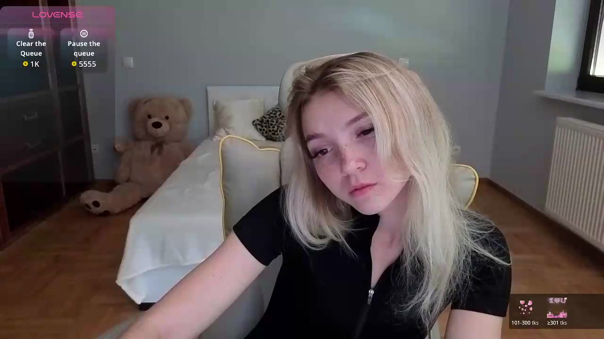 Gallery image thumbnail from Daisyy's myfreecams stream on, 06/19/2026, 11:26 image 18 of 20
