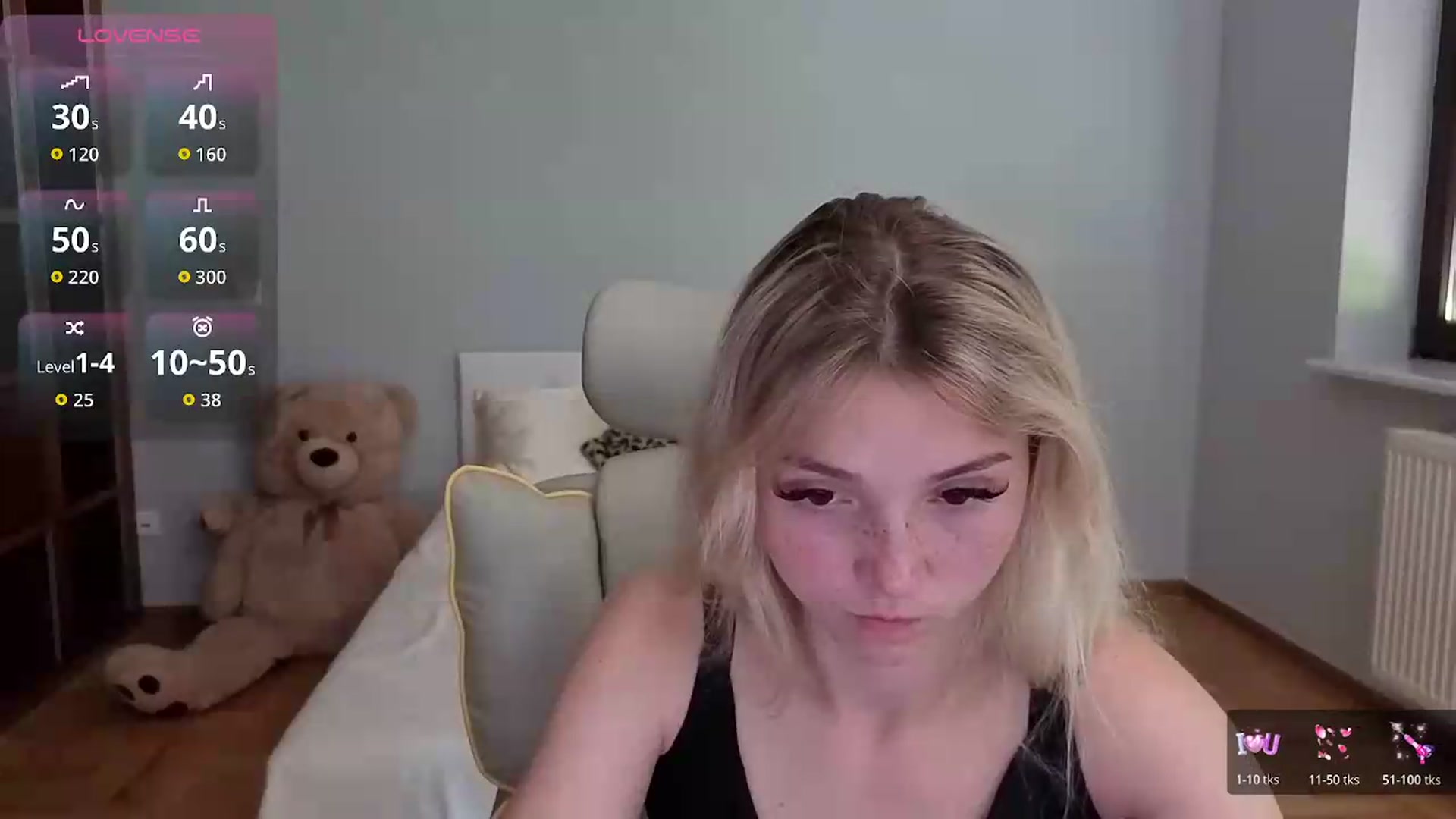 Gallery image thumbnail from Daisyy's myfreecams stream on, 06/19/2026, 13:49 image 12 of 20