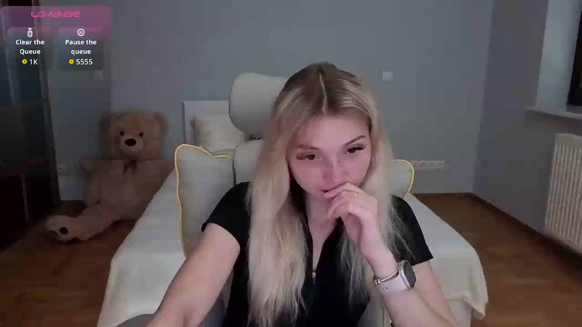 Gallery image thumbnail from Daisyy's myfreecams stream on, 06/19/2026, 19:59 image 1 of 20