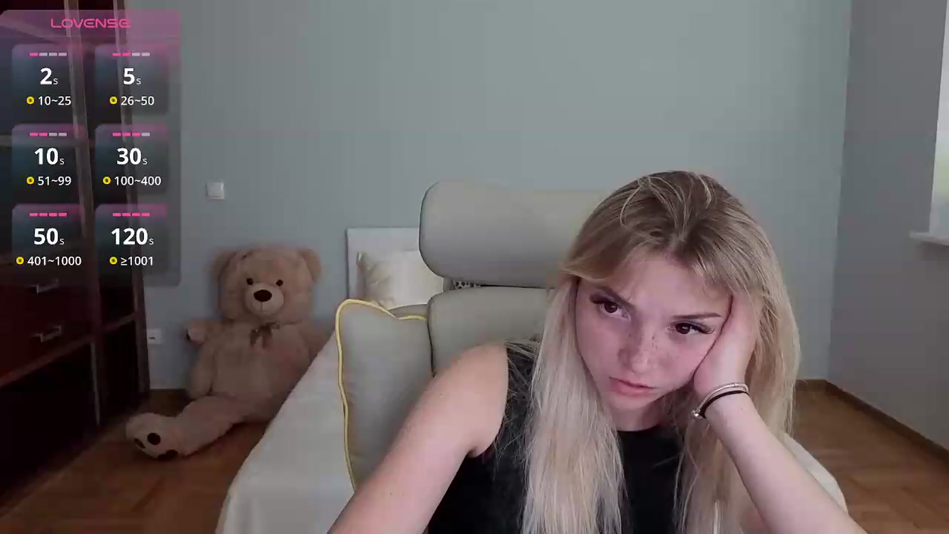 Gallery image thumbnail from Daisyy's myfreecams stream on, 06/20/2026, 14:14 image 19 of 20