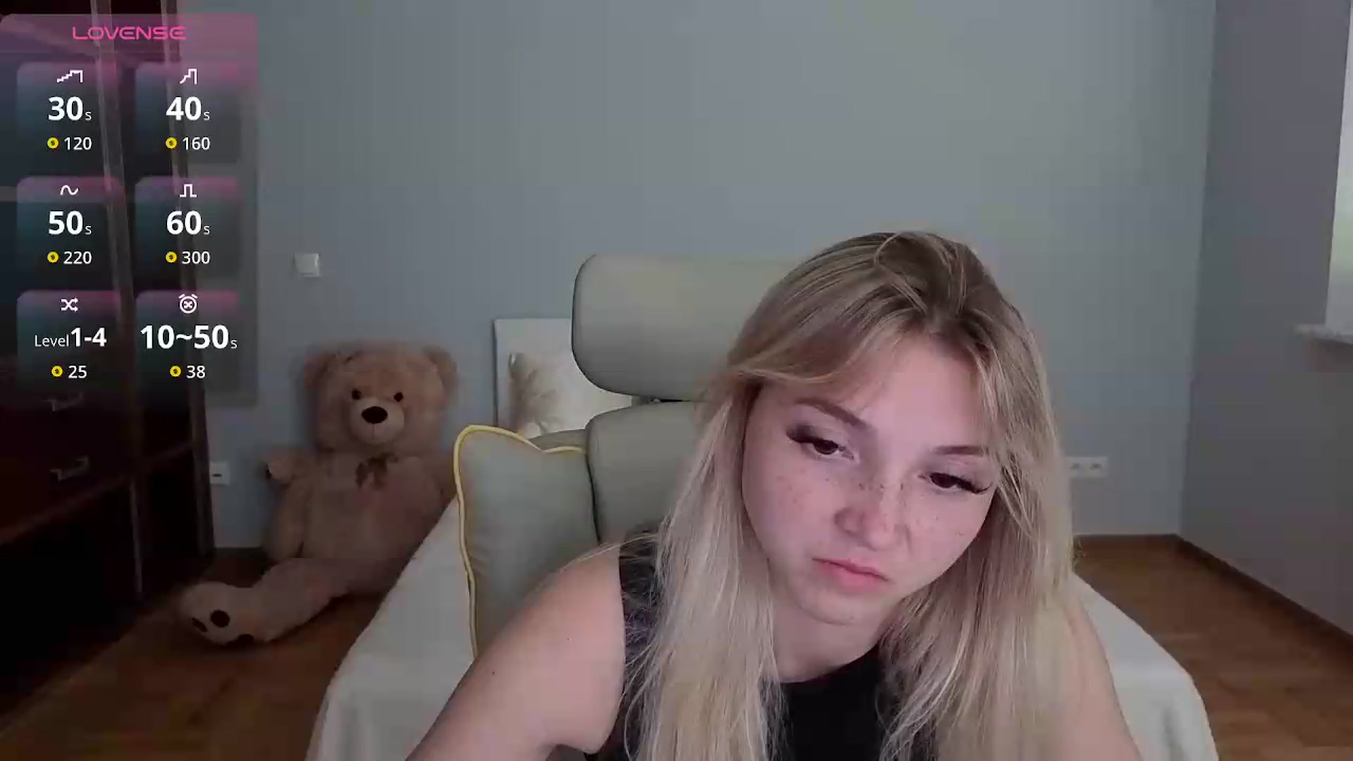 Gallery image thumbnail from Daisyy's myfreecams stream on, 06/20/2026, 14:14 image 13 of 20