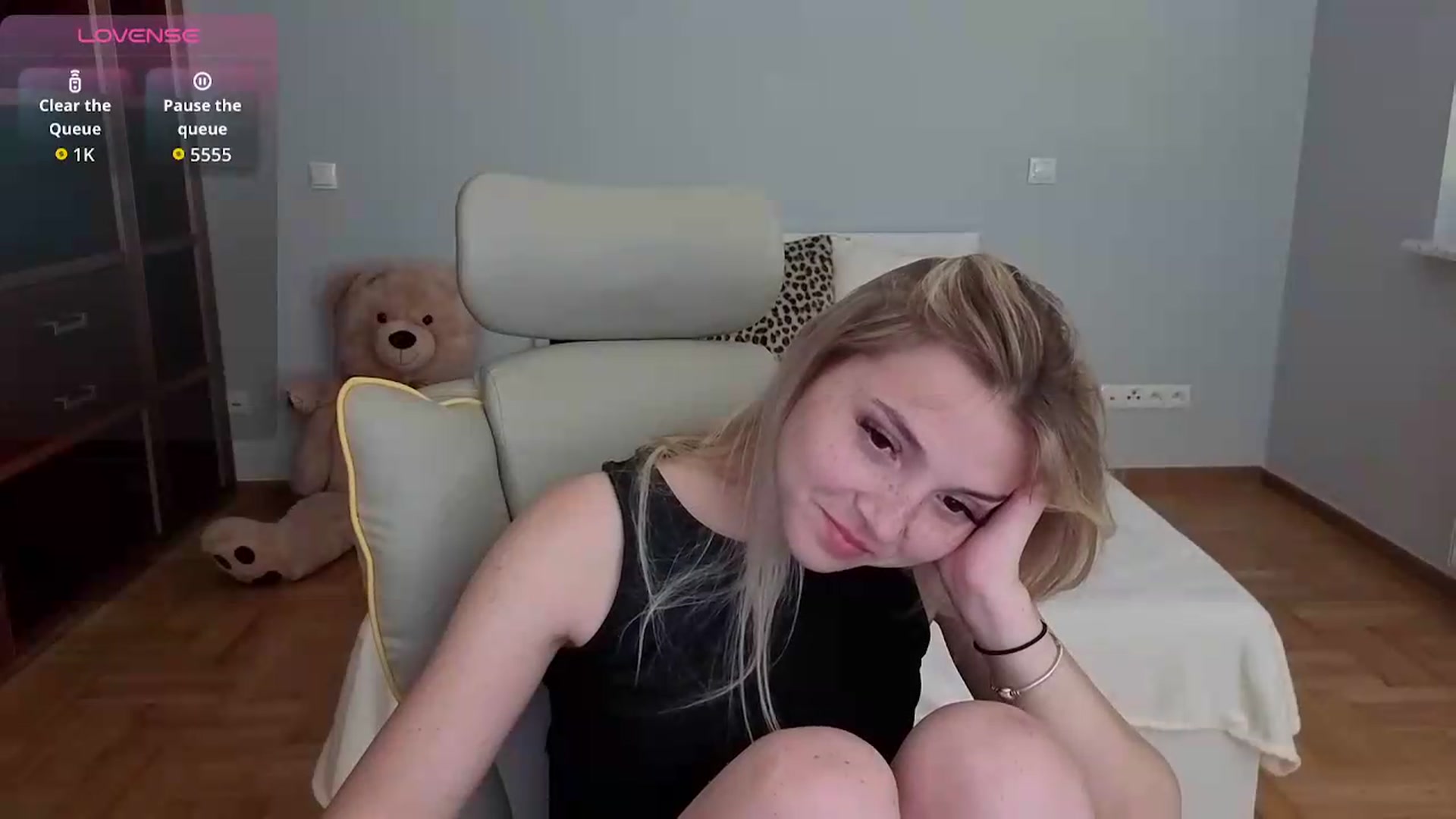 Gallery image thumbnail from Daisyy's myfreecams stream on, 06/20/2026, 14:53 image 4 of 20