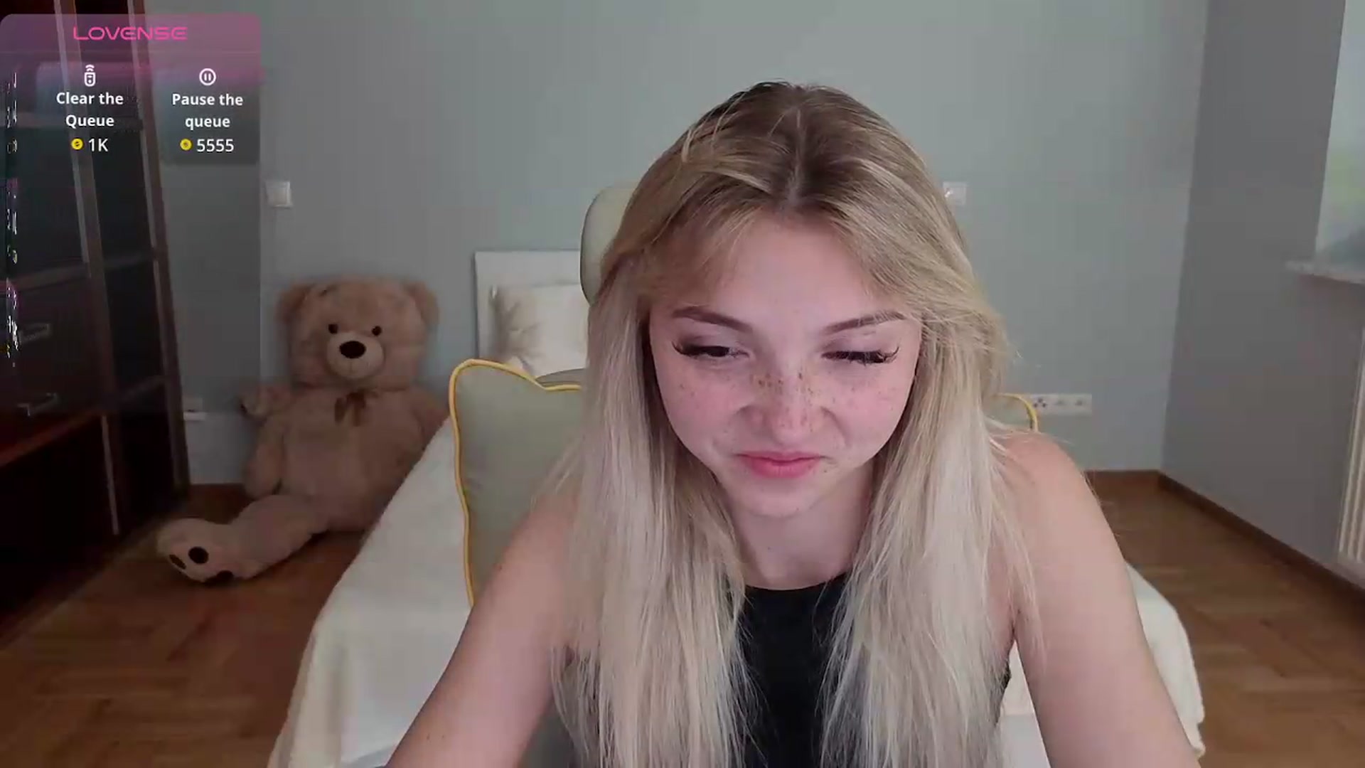 Gallery image thumbnail from Daisyy's myfreecams stream on, 06/20/2026, 15:55 image 12 of 20