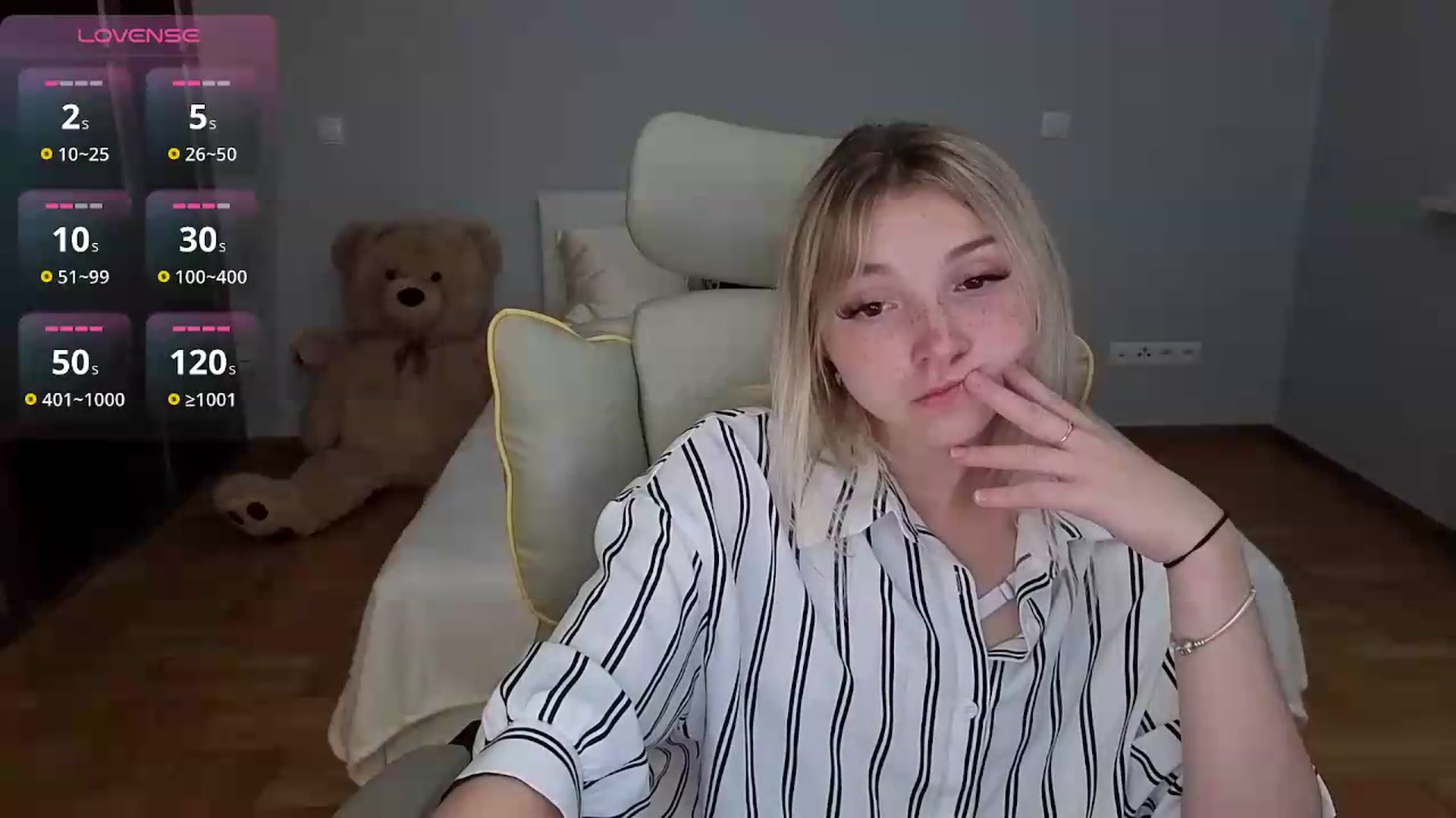 Gallery image thumbnail from Daisyy's myfreecams stream on, 06/20/2026, 22:05 image 2 of 20
