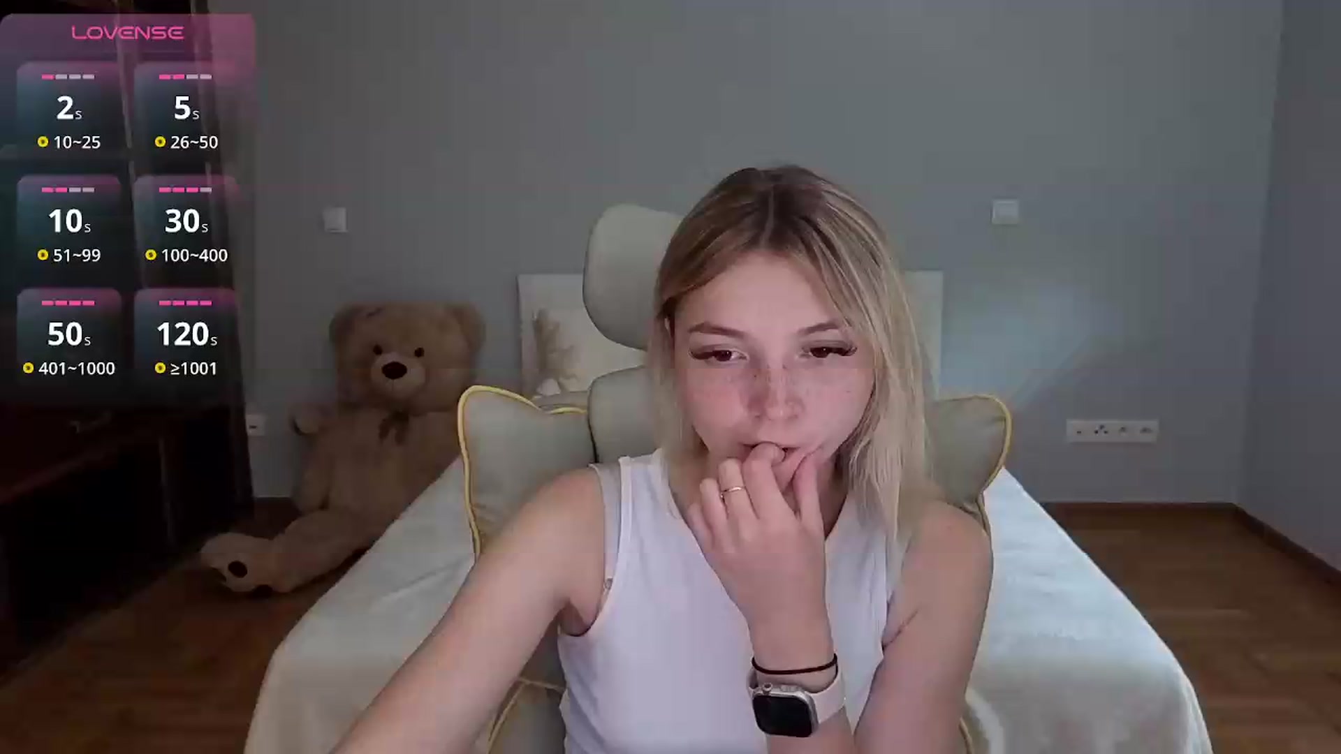Gallery image thumbnail from Daisyy's myfreecams stream on, 06/21/2026, 13:29 image 11 of 20