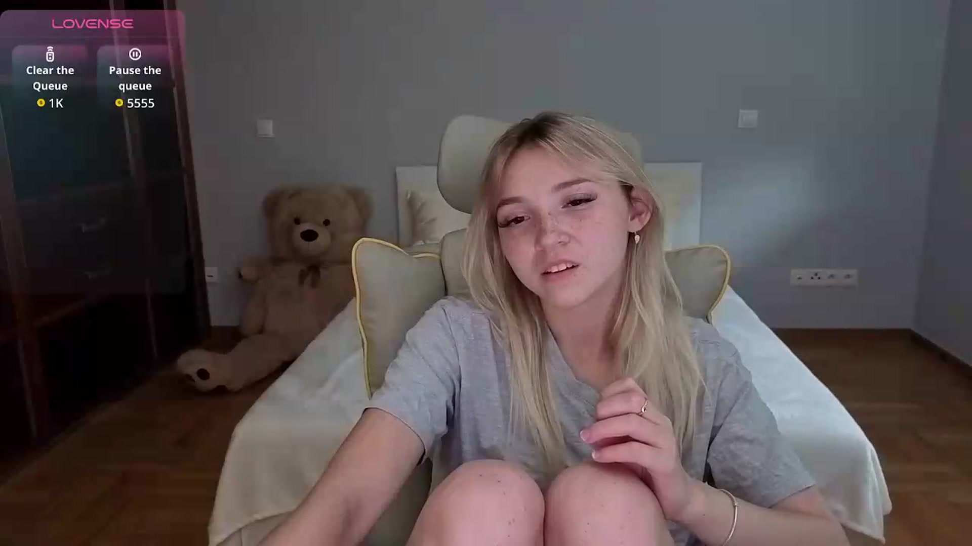Gallery image thumbnail from Daisyy's myfreecams stream on, 06/21/2026, 15:04 image 11 of 20