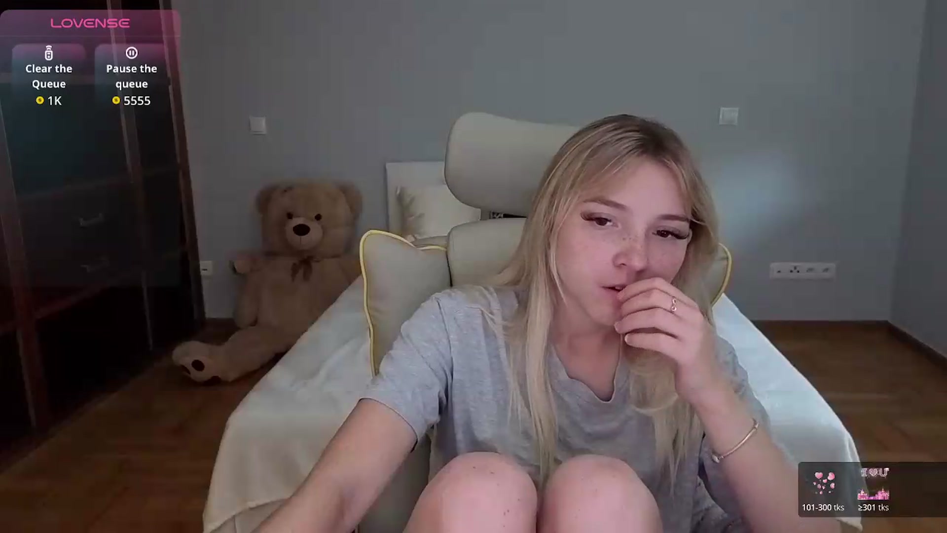 Gallery image thumbnail from Daisyy's myfreecams stream on, 06/21/2026, 15:04 image 10 of 20
