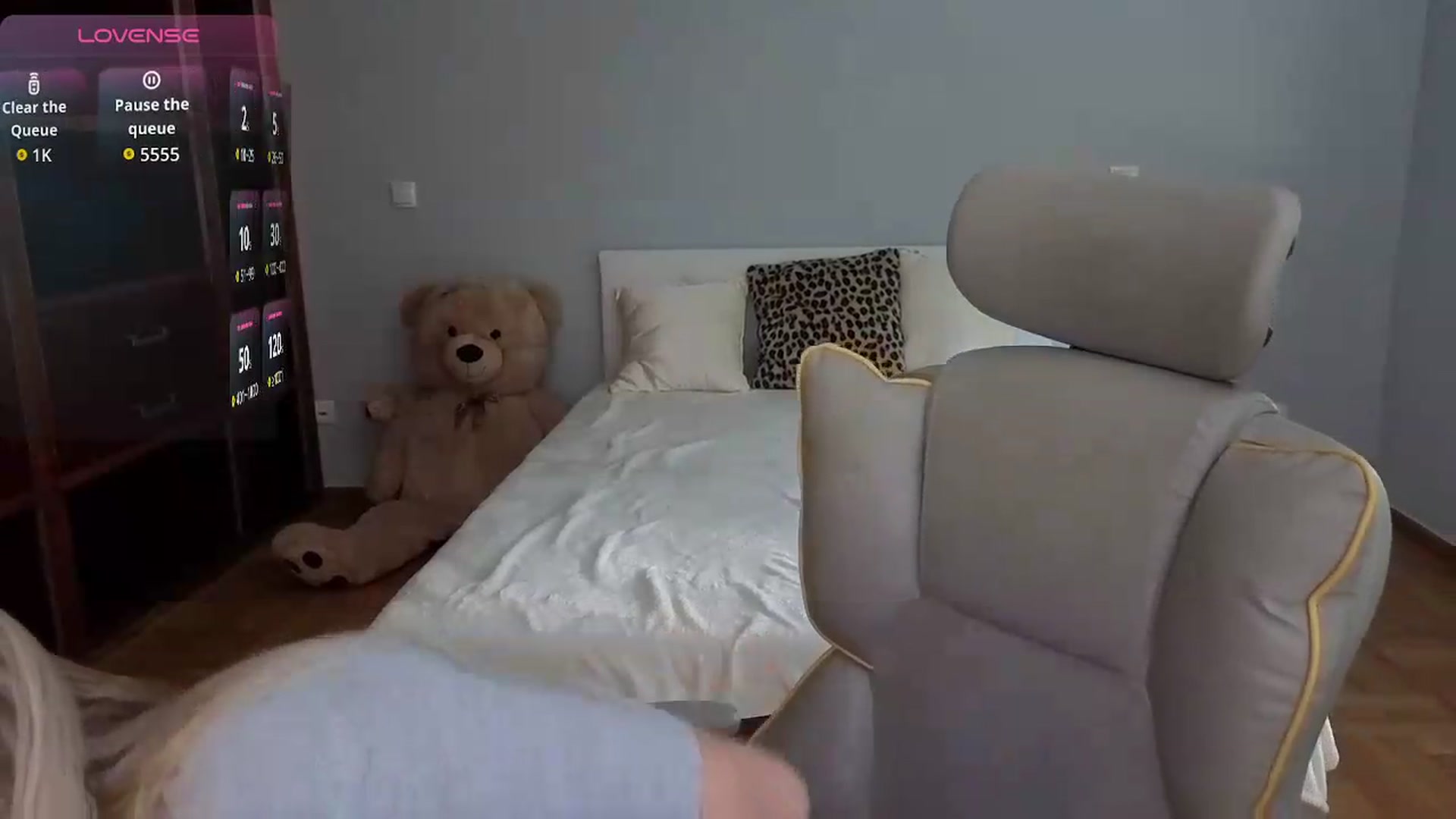 Gallery image thumbnail from Daisyy's myfreecams stream on, 06/21/2026, 15:21 image 13 of 20