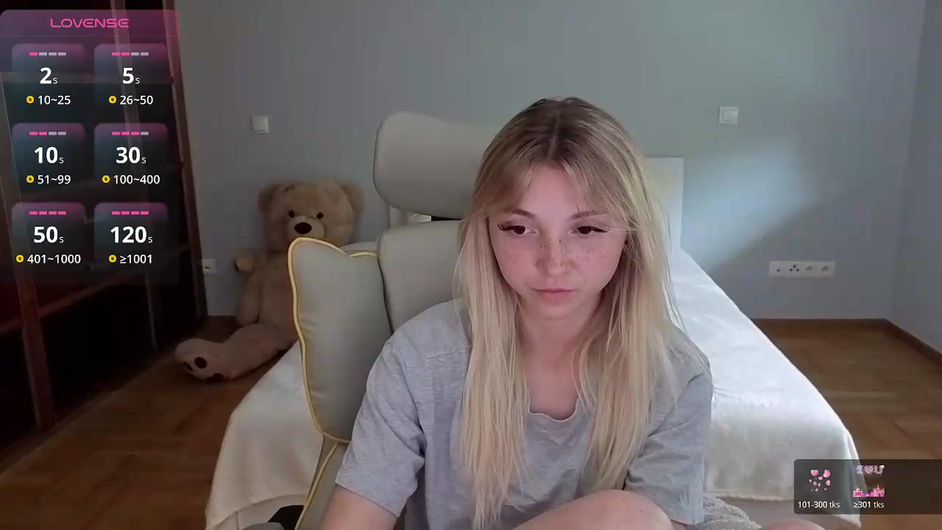 Gallery image thumbnail from Daisyy's myfreecams stream on, 06/21/2026, 16:01 image 2 of 20