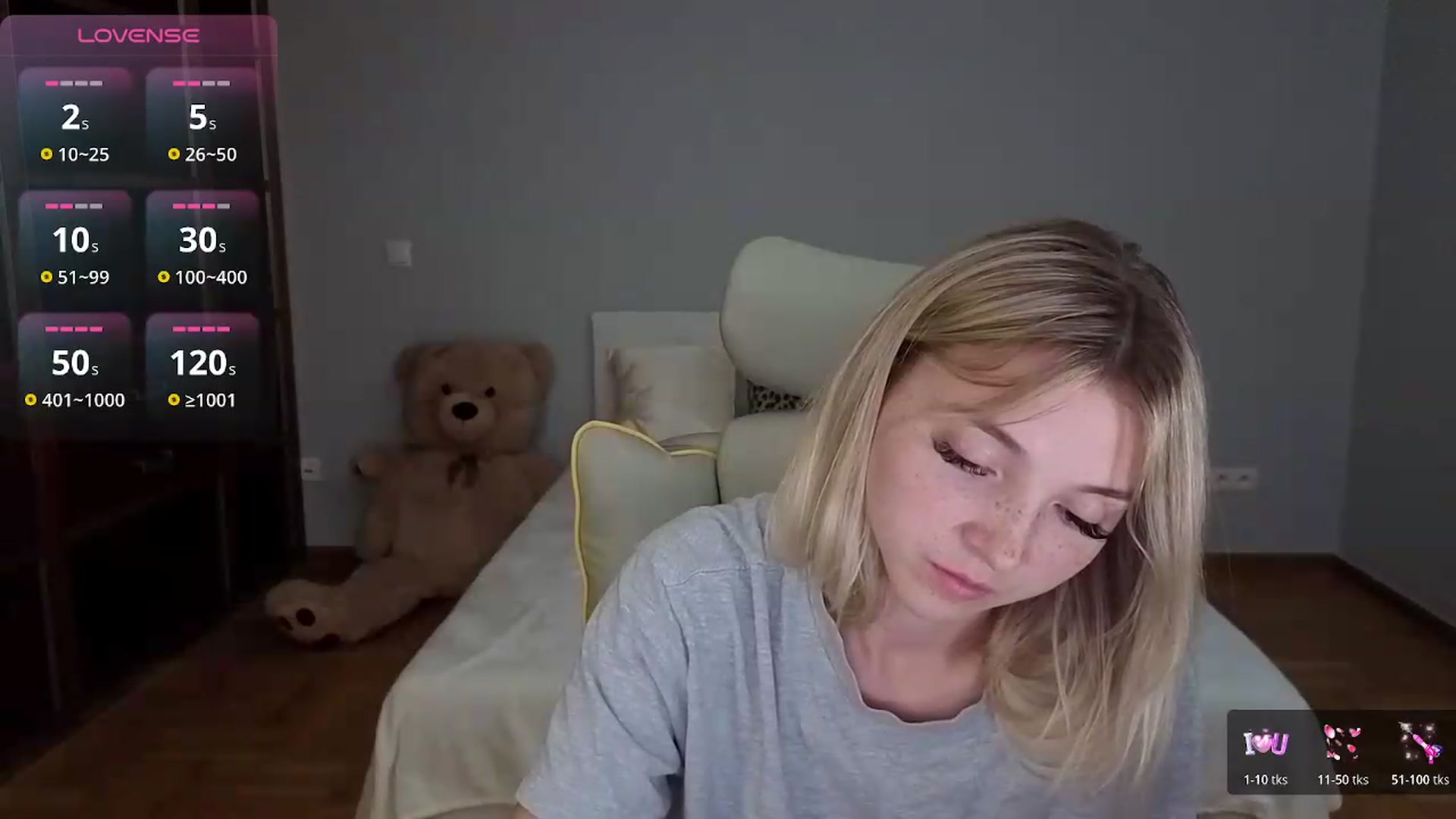 Gallery image thumbnail from Daisyy's myfreecams stream on, 06/21/2026, 19:20 image 12 of 20