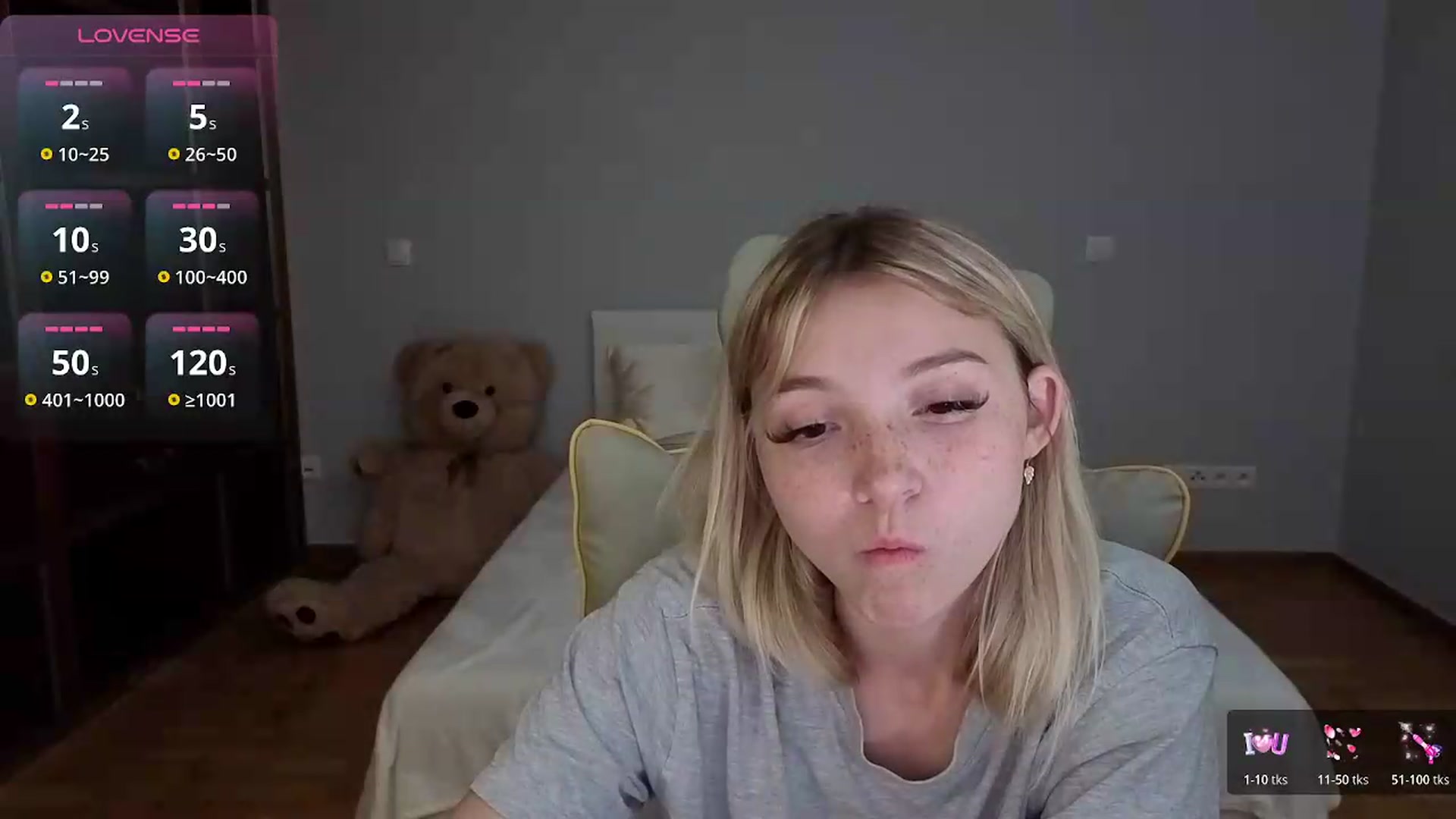 Gallery image thumbnail from Daisyy's myfreecams stream on, 06/21/2026, 19:20 image 10 of 20
