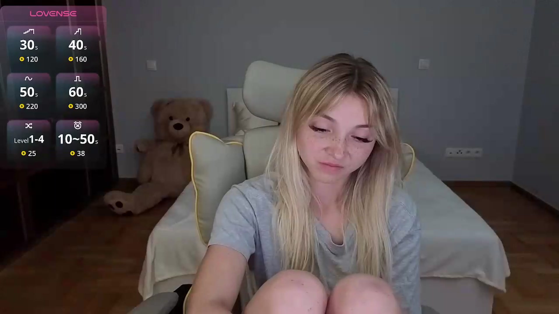 Gallery image thumbnail from Daisyy's myfreecams stream on, 06/21/2026, 20:08 image 17 of 20