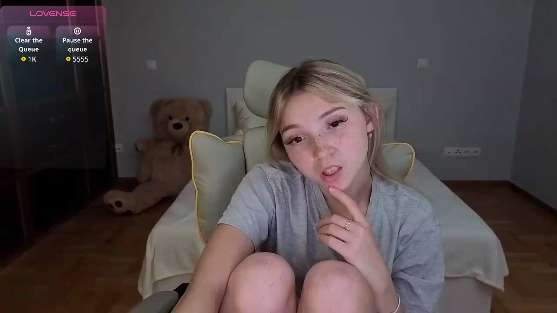 Gallery image thumbnail from Daisyy's myfreecams stream on, 06/21/2026, 20:08 image 11 of 20