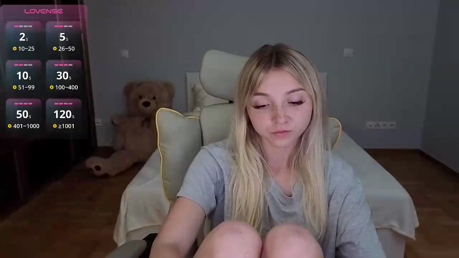 Gallery image thumbnail from Daisyy's myfreecams stream on, 06/21/2026, 20:08 image 14 of 20